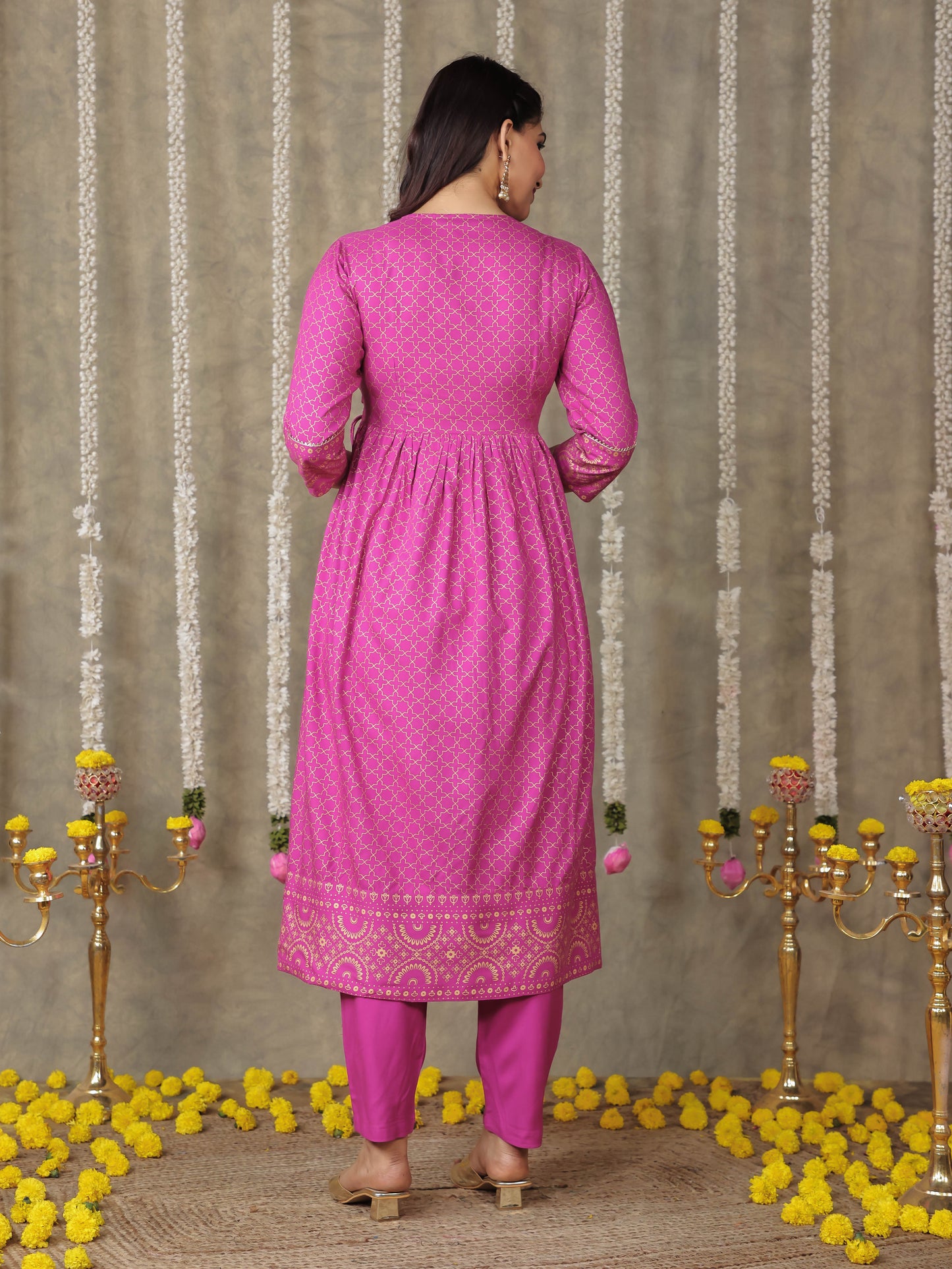 Embroidered Viscose Gold foil Flared Pink Kurta