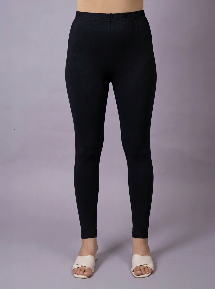 Stretchable Cotton Solid Black Leggings