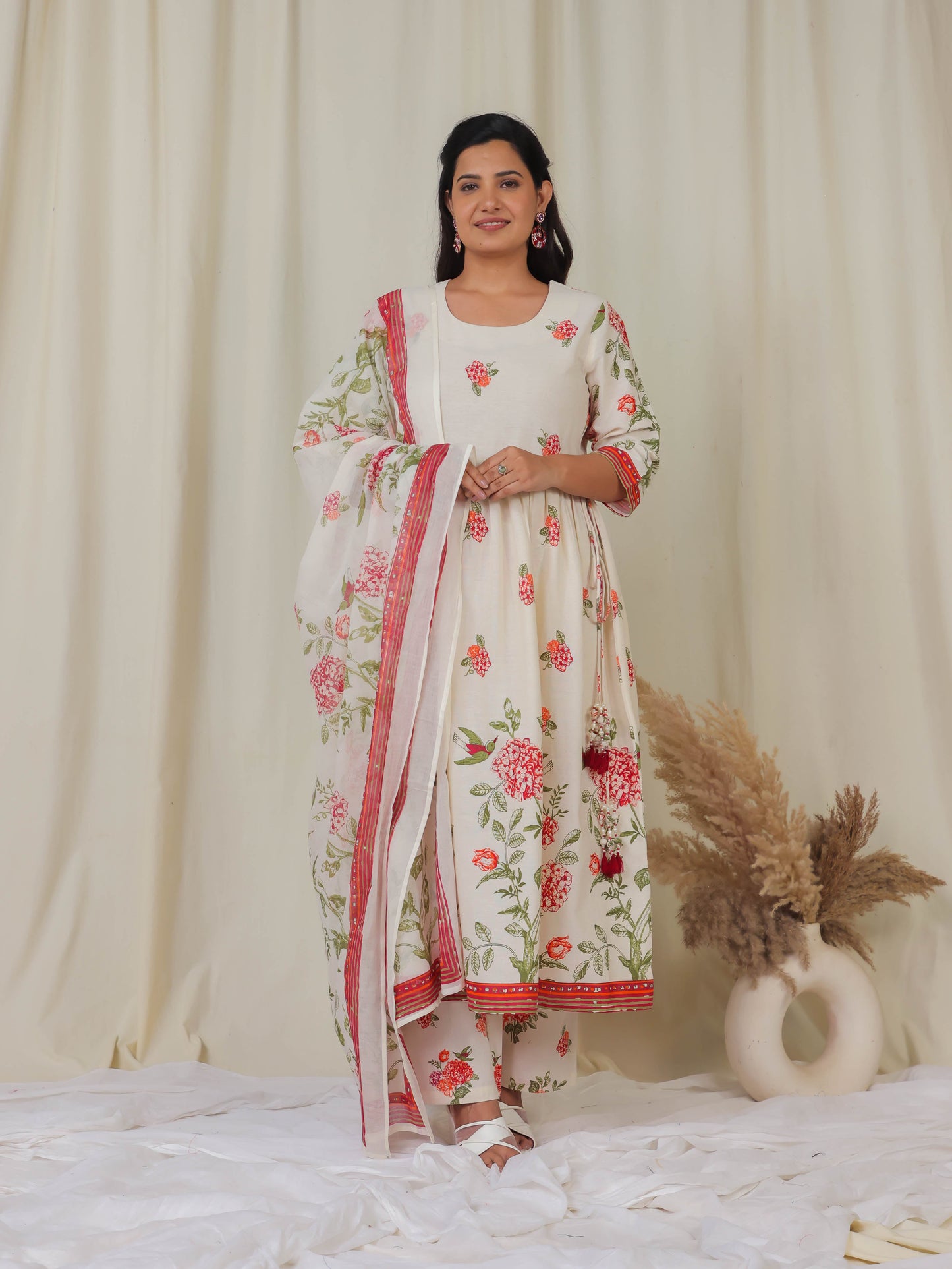 Cotton Voile Floral Off White Dupatta