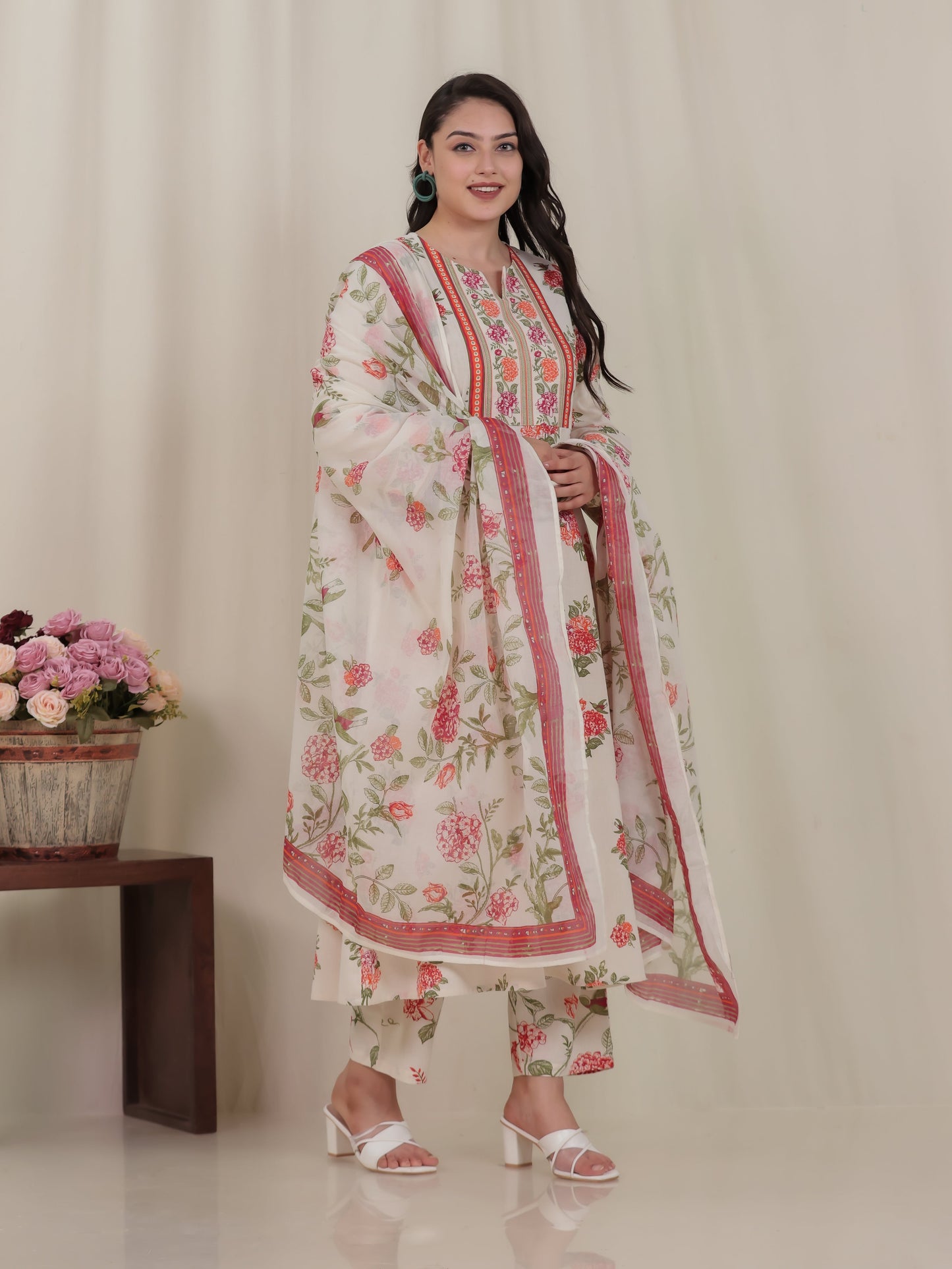 Cotton Voile Floral Off White Dupatta
