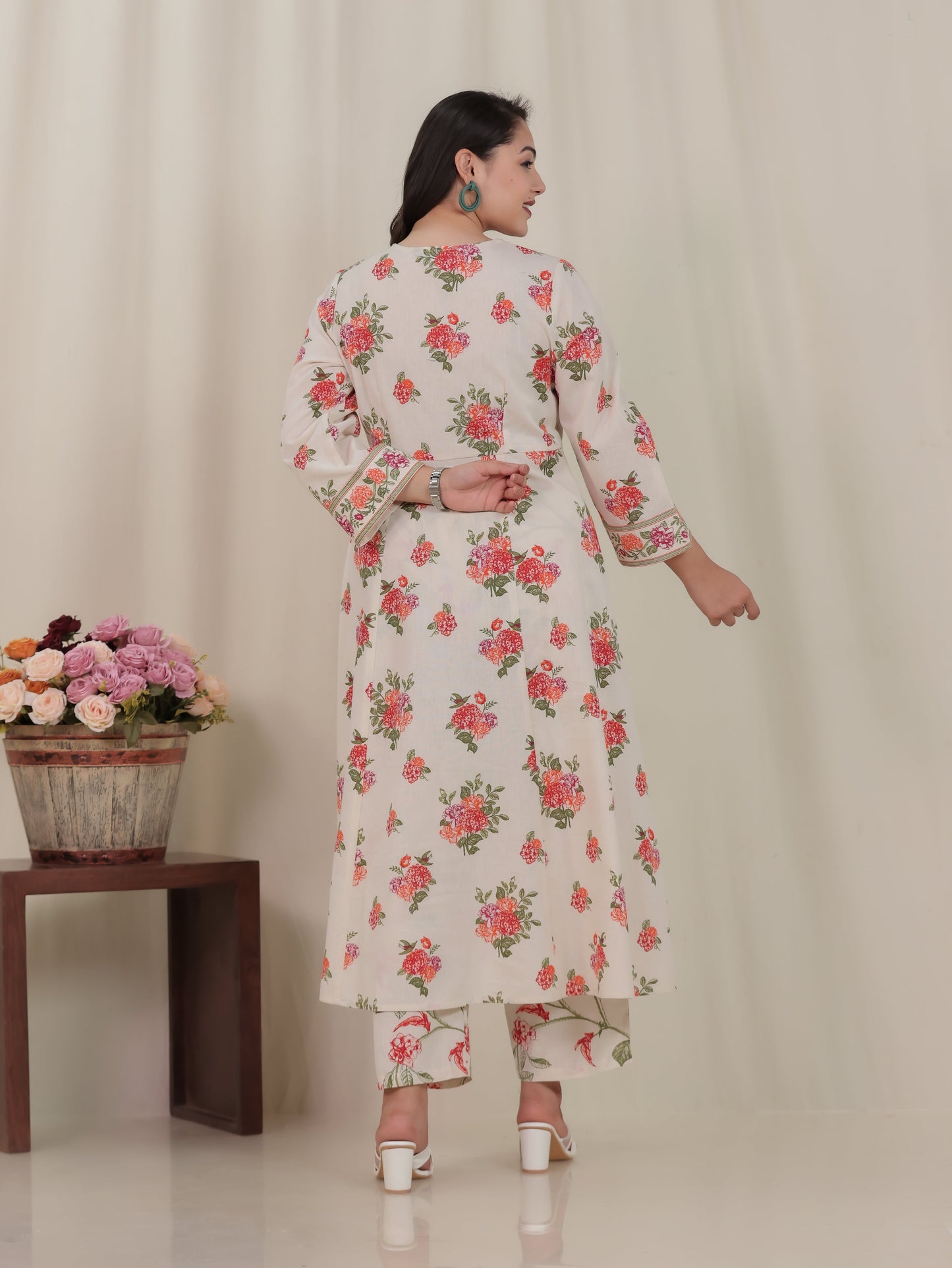 Linen Cotton Floral Anarkali Off White Kurta
