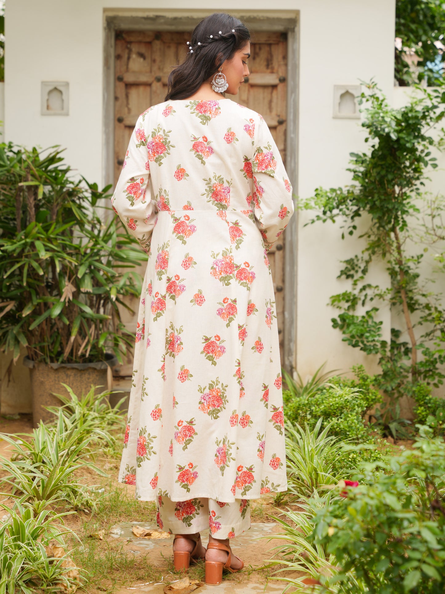 Linen Cotton Floral Anarkali Off White Kurta