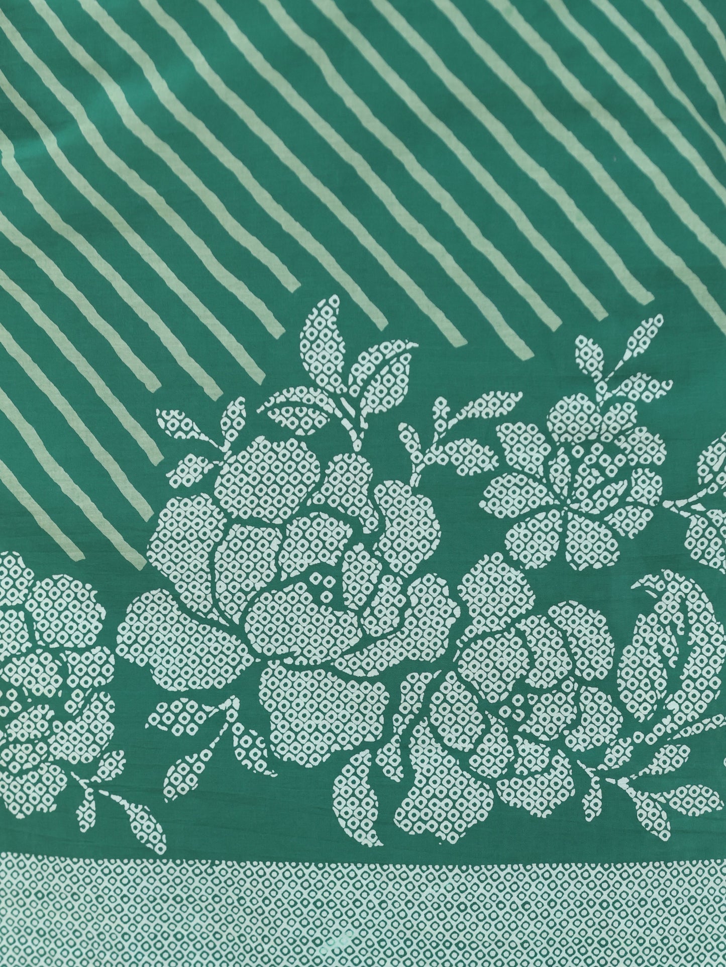 Soft Cotton Placement Print Straight Green Kurta