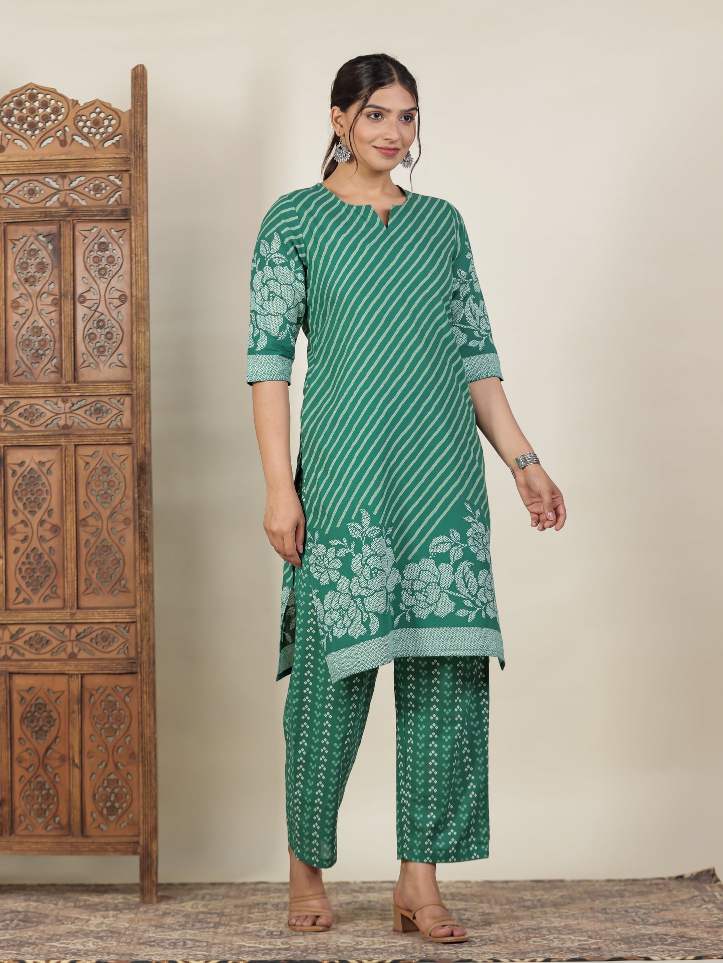 Soft Cotton Bandhani Straight Green Kurta