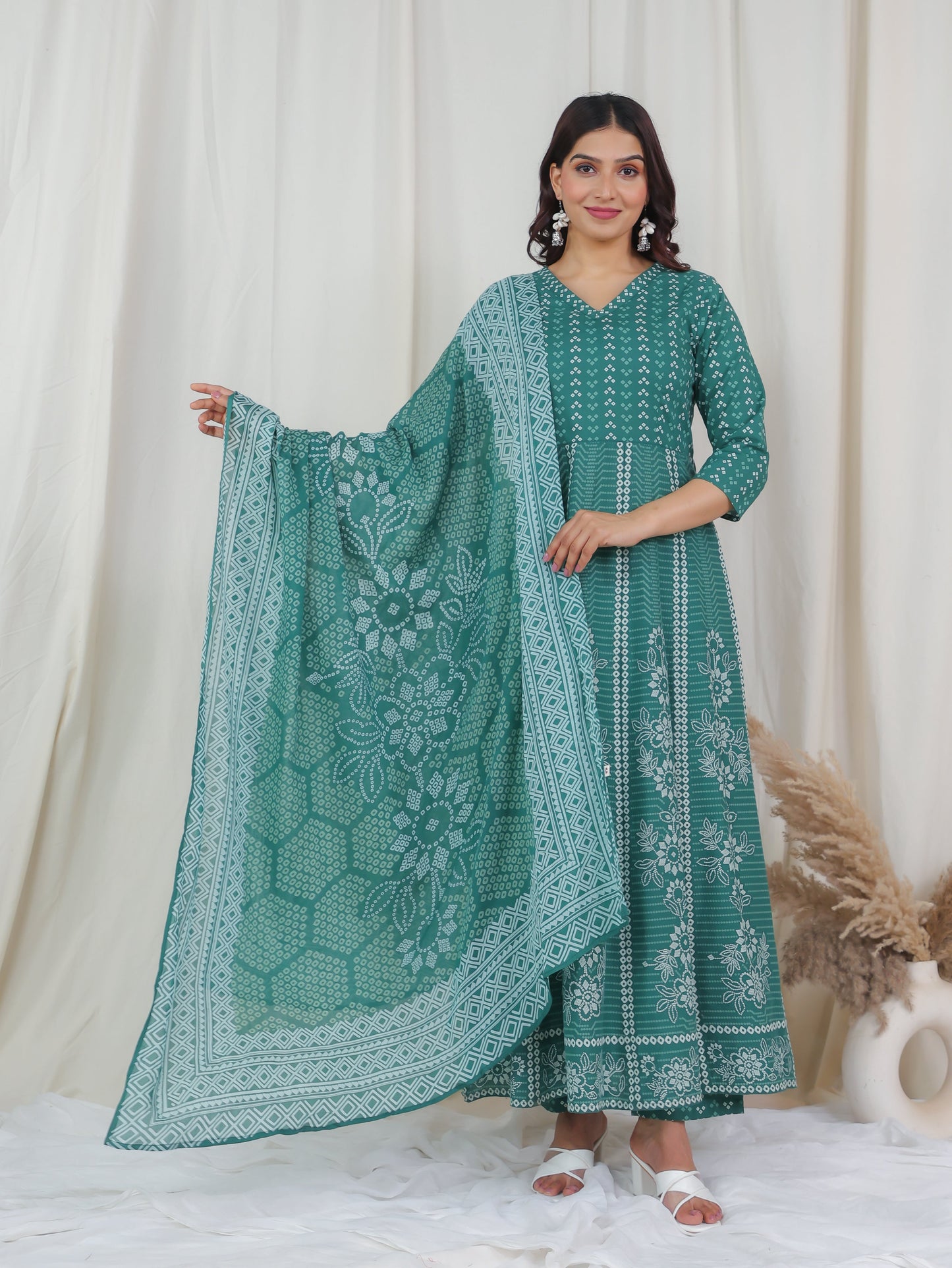 Cotton Voile Bandhani Green Dupatta