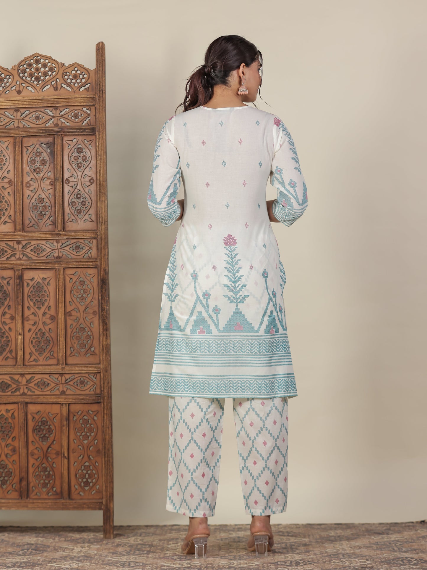 Soft Cotton Geometric Straight Off White Kurta
