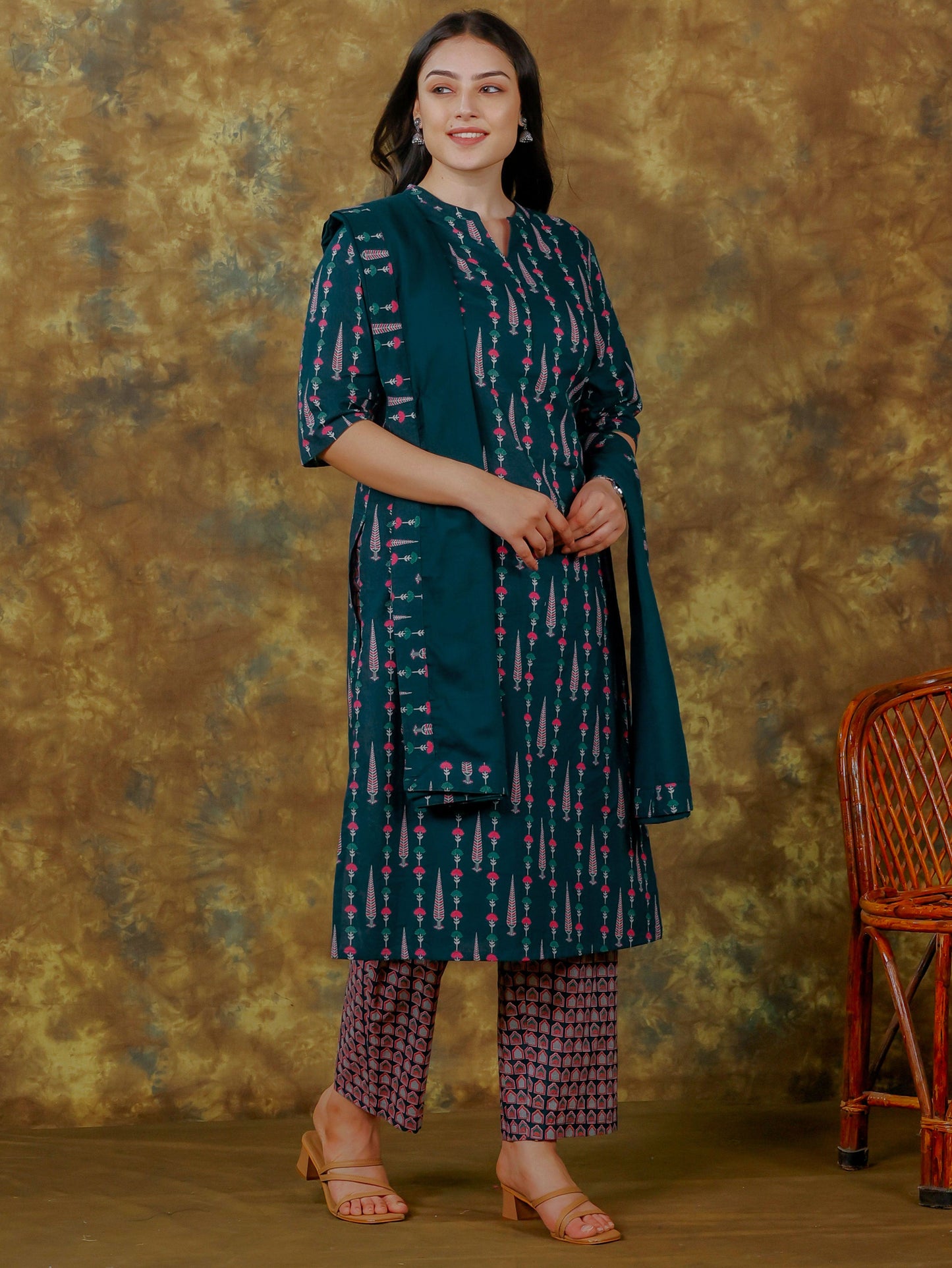 Soft Cotton Geometric Straight Blue Kurta