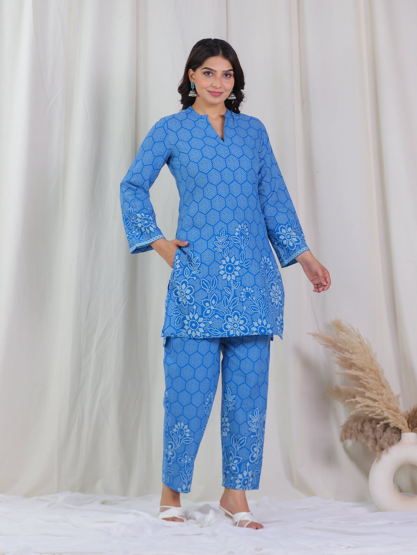Soft Cotton Bandhani Straight Blue Kurta