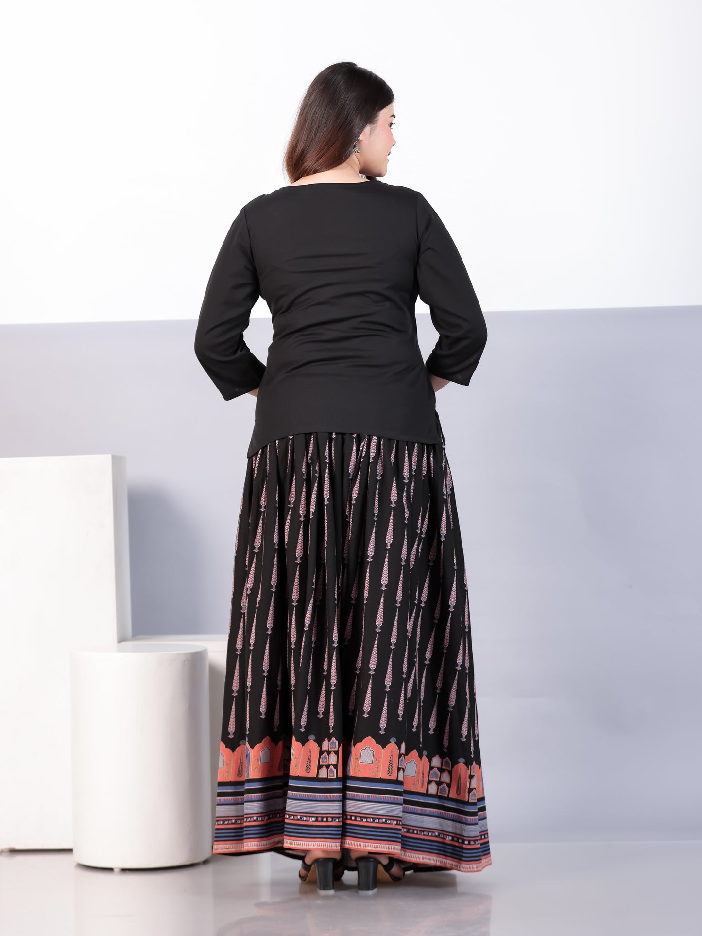 Embroidered Soft Cotton Solid Straight Black Kurta