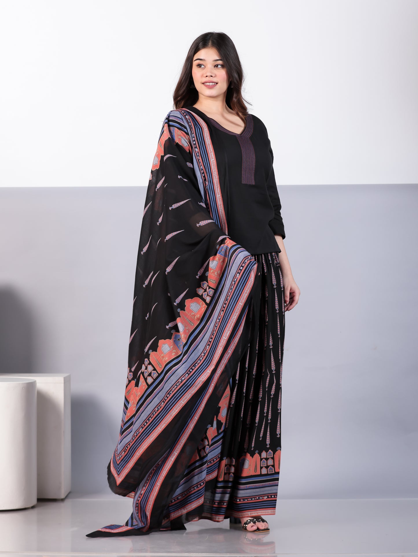 Embroidered Soft Cotton Solid Straight Black Kurta