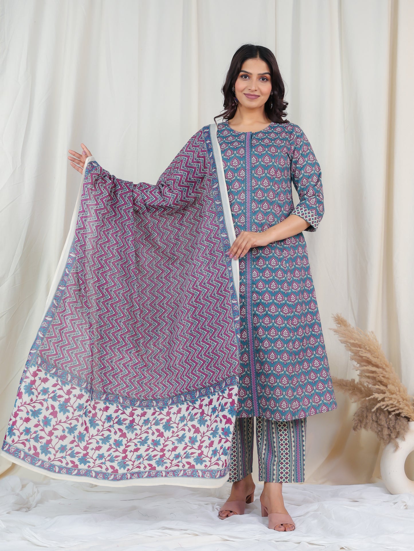 Soft Cotton Butti A-line Blue Kurta
