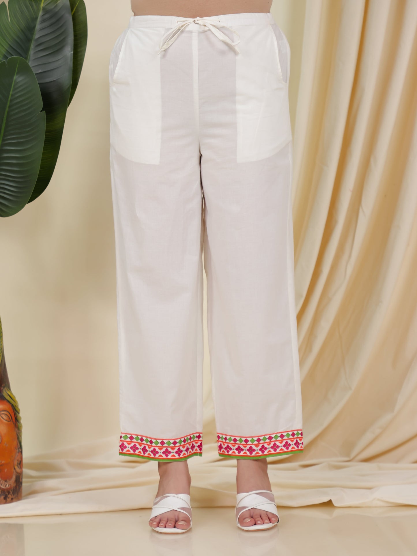 Soft Cotton Solid Off White Straight Straight Trousers