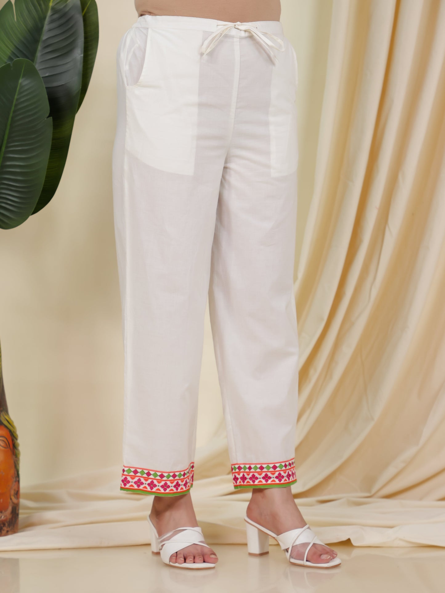 Soft Cotton Solid Off White Straight Straight Trousers