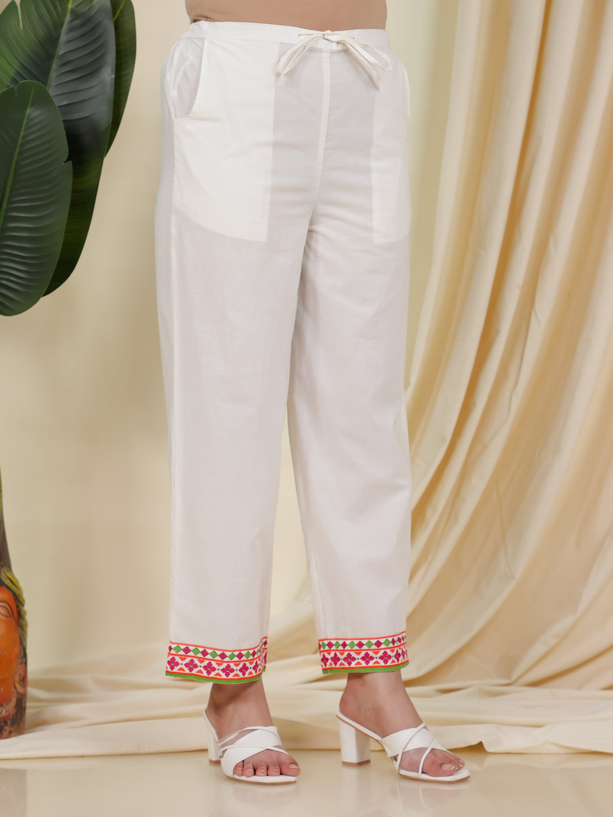 Soft Cotton Solid Anarkali Off White Kurta