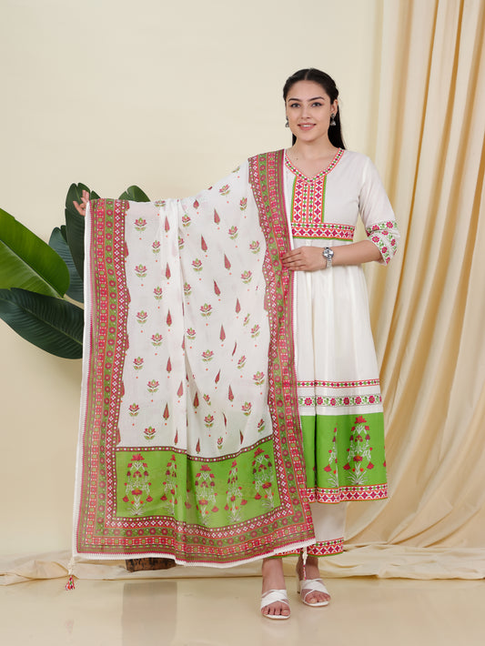 Soft Cotton Solid Anarkali Off White Kurta