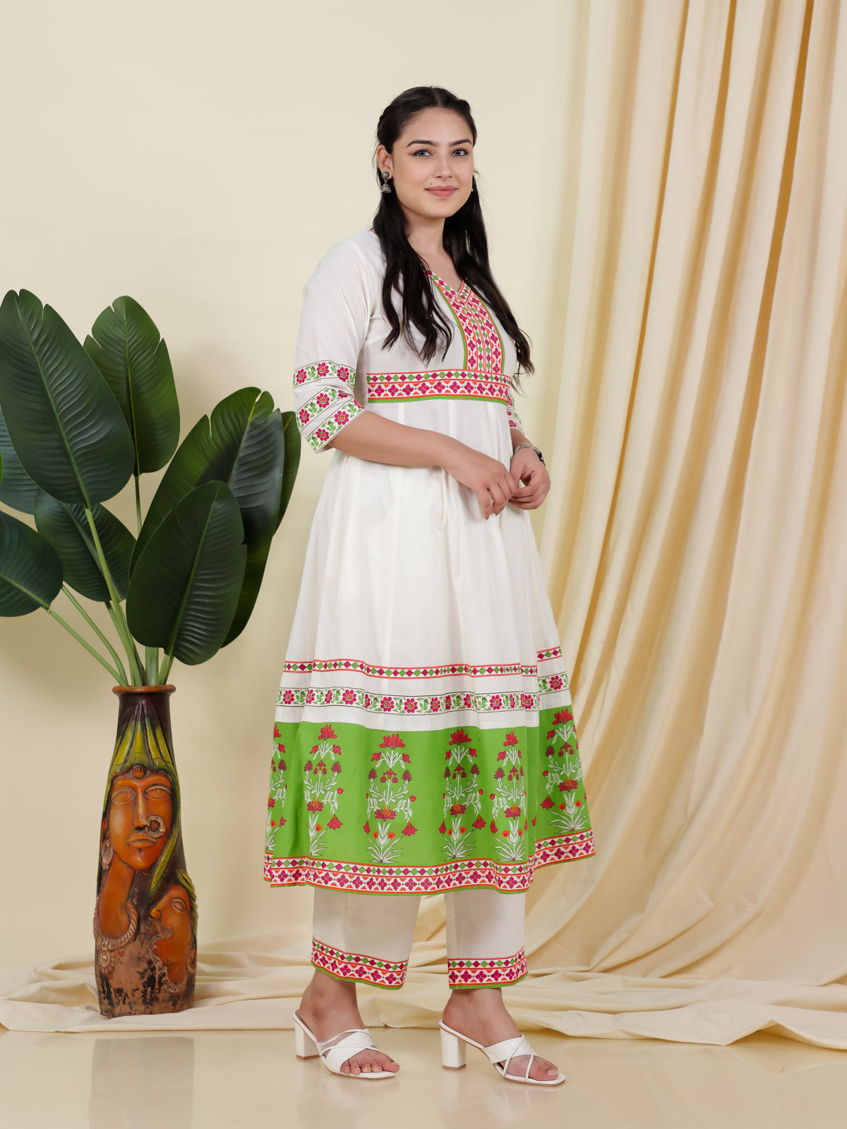 Soft Cotton Solid Anarkali Off White Kurta