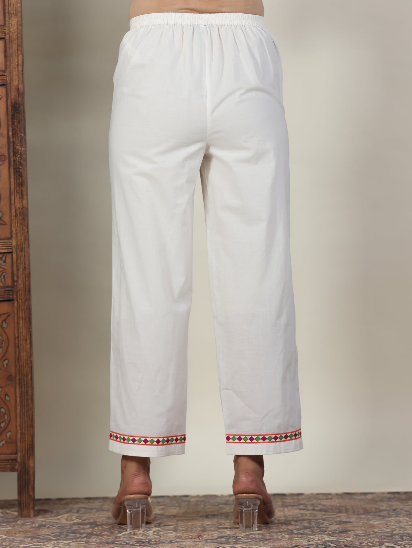 Soft Cotton Floral A-line Off White Kurta