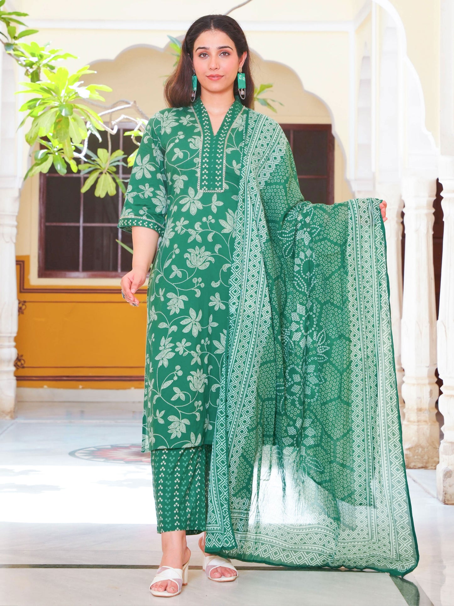 Cotton Voile Bandhani Green Dupatta