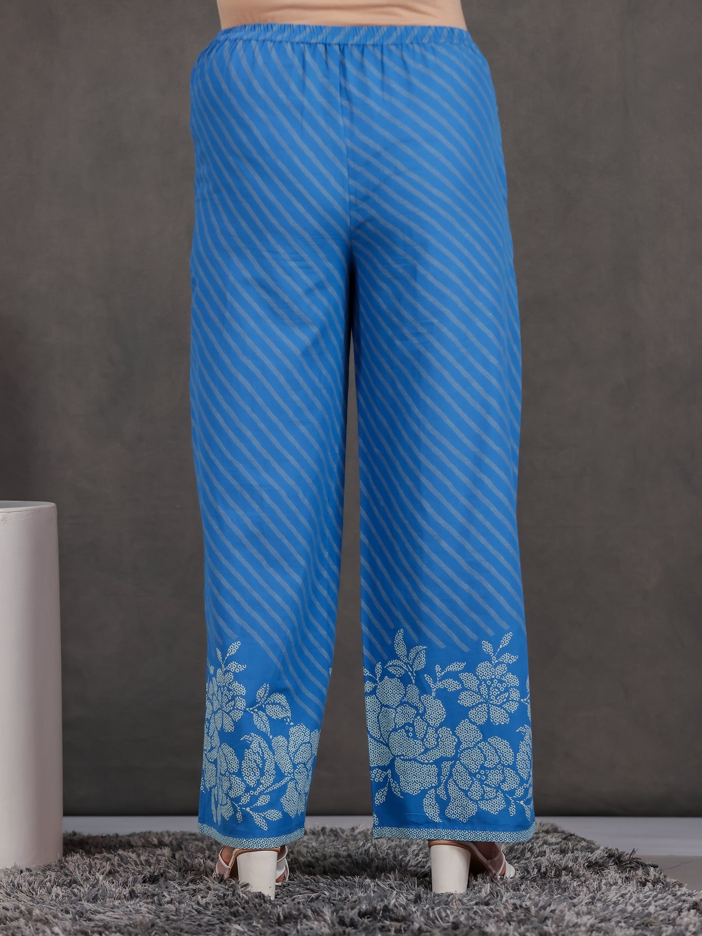 Soft Cotton Placement Print Straight Blue Kurta