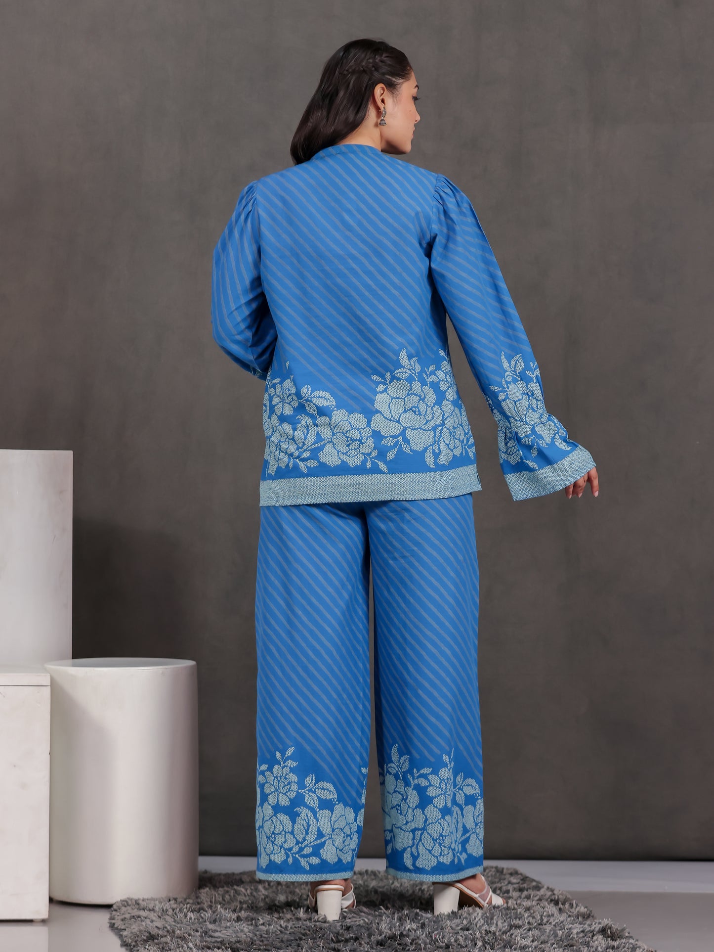 Soft Cotton Placement Print Straight Blue Kurta