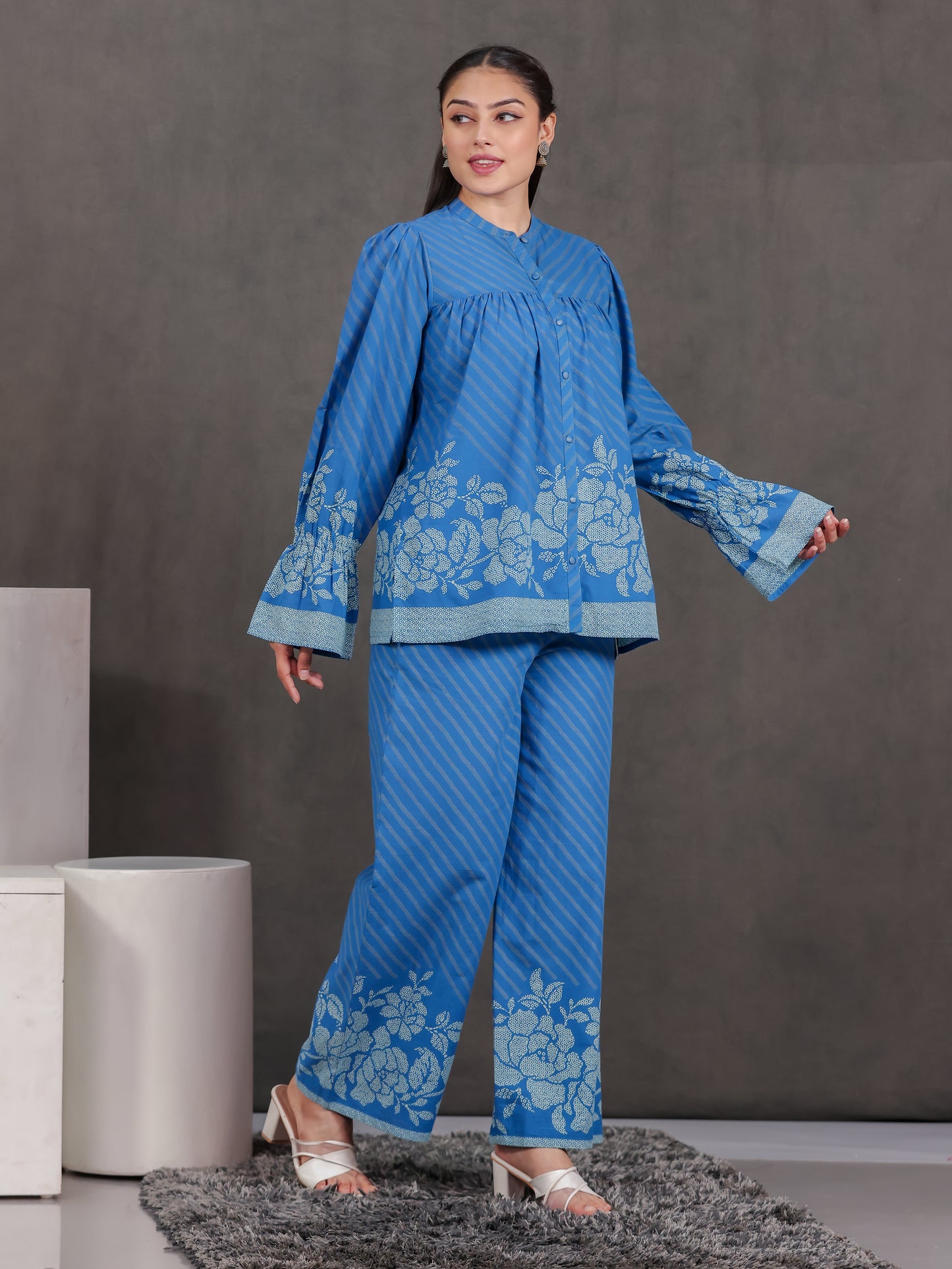 Soft Cotton Placement Print Straight Blue Kurta