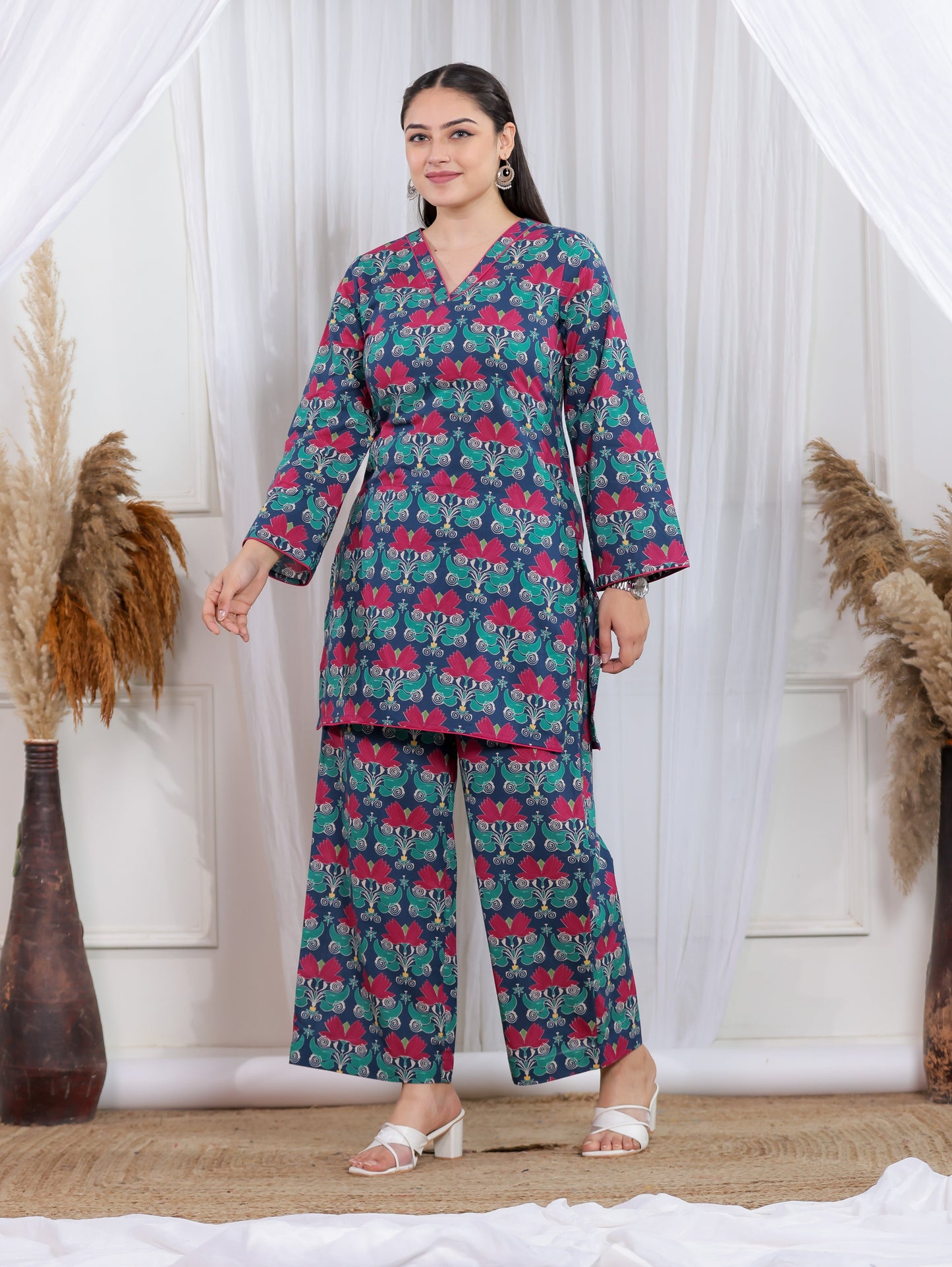 Soft Cotton Geometric Straight Multicolor Kurta