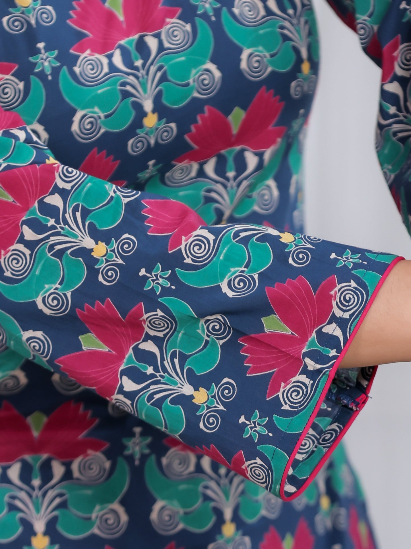 Soft Cotton Geometric Straight Multicolor Kurta