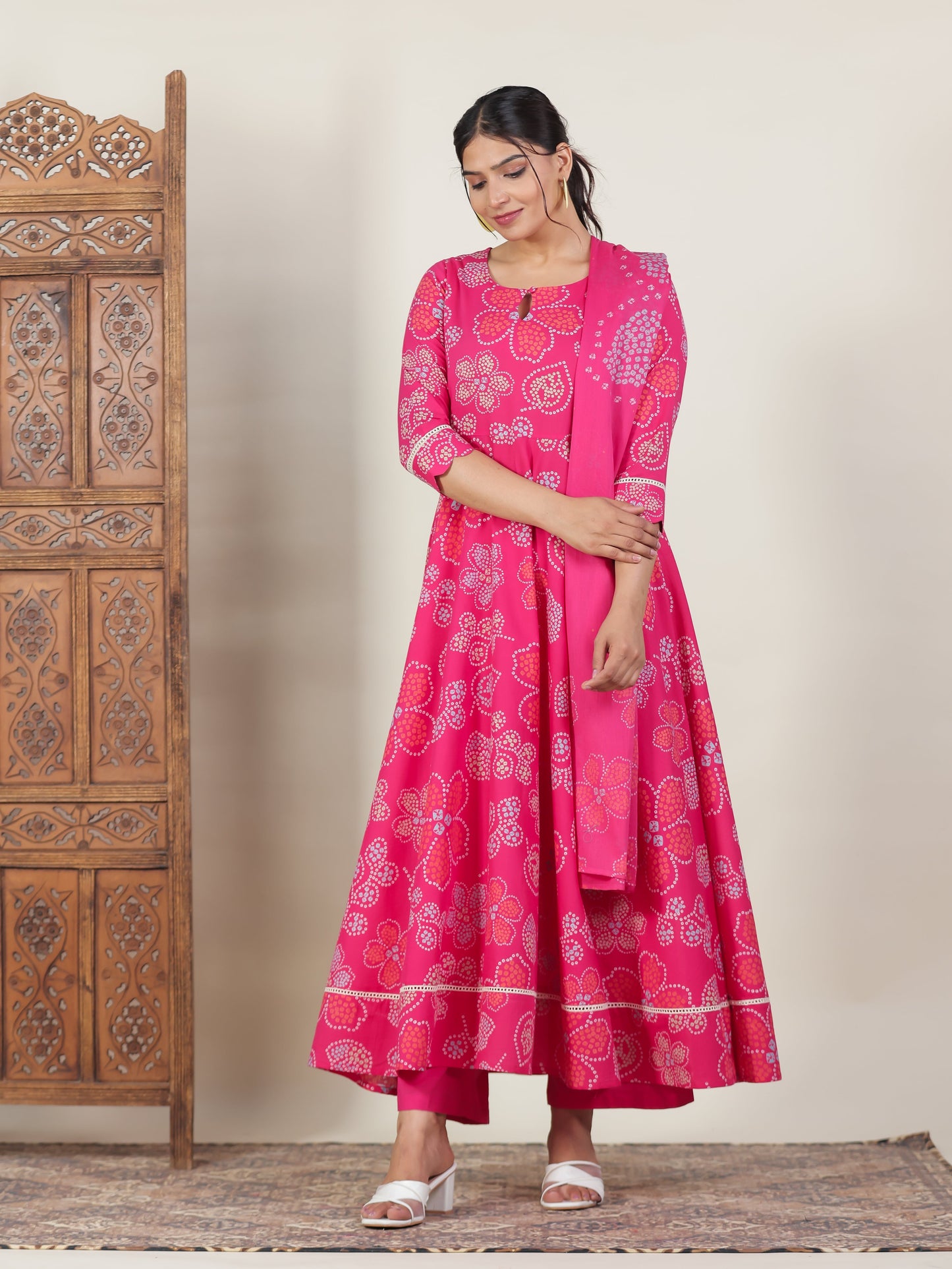 Cotton Voile Bandhani Pink Dupatta