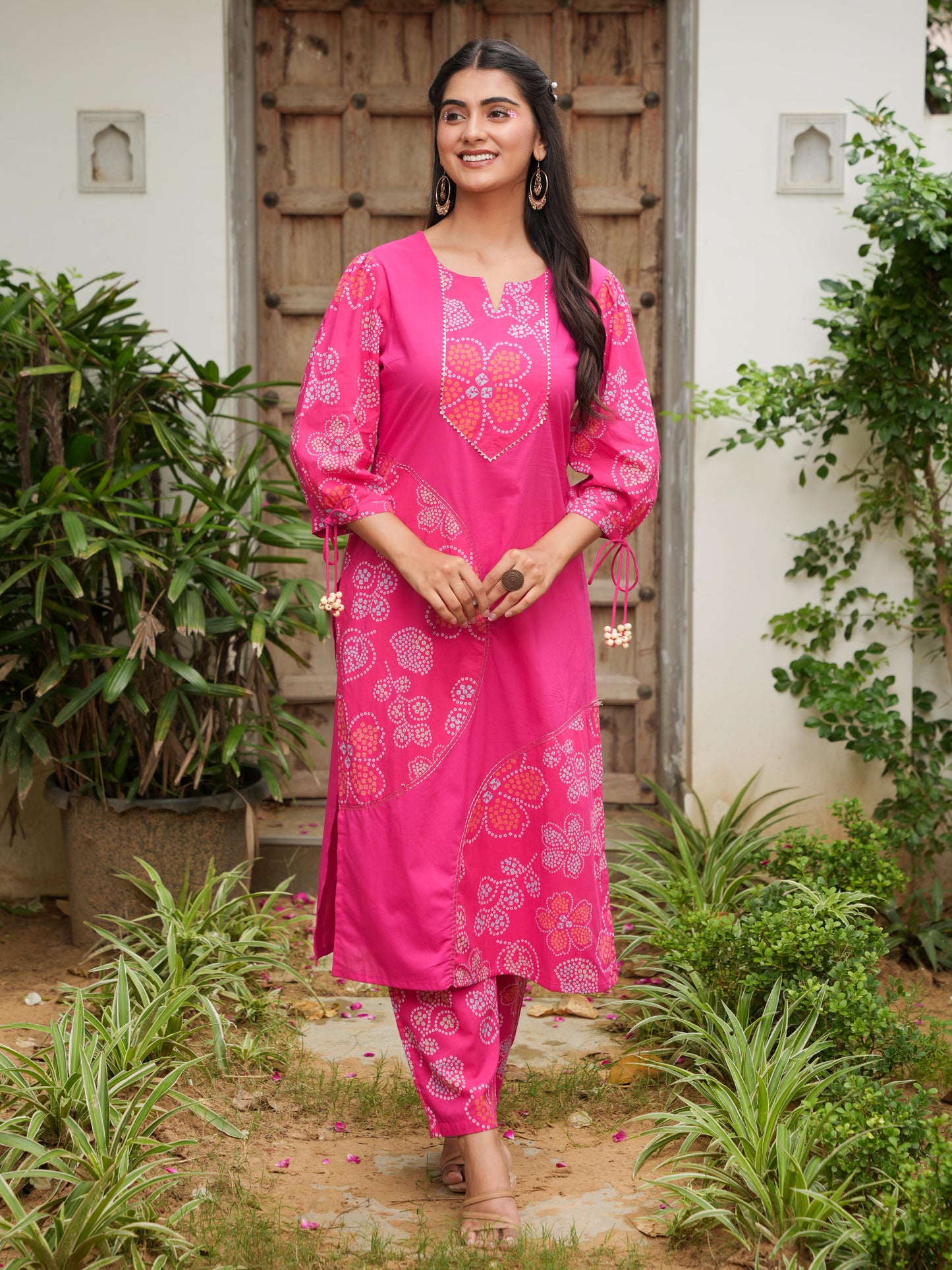 Embroidered Soft Cotton Solid Straight Pink Kurta