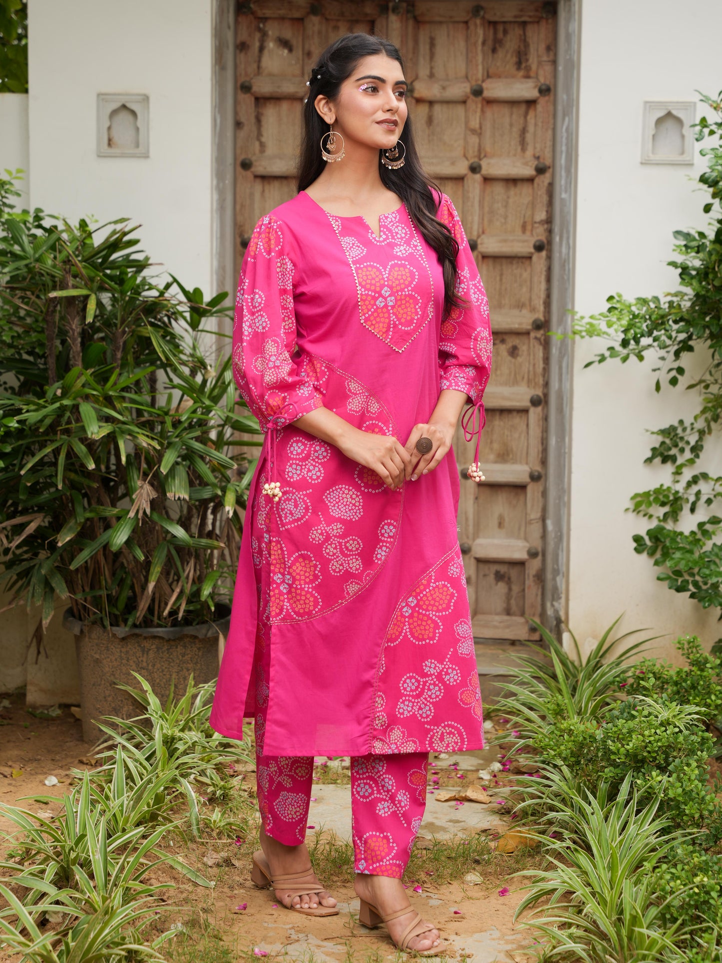 Embroidered Soft Cotton Solid Straight Pink Kurta