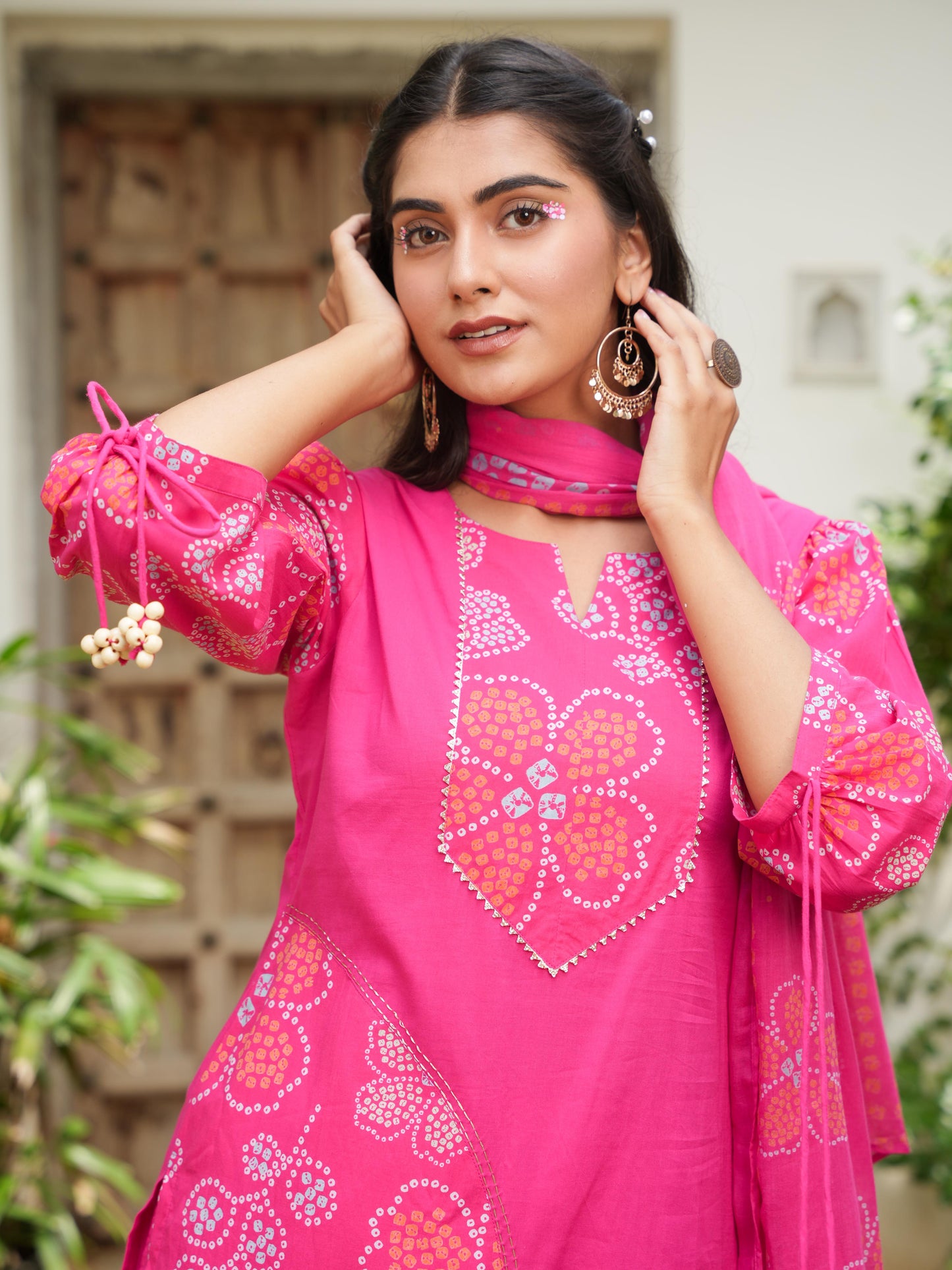 Embroidered Soft Cotton Solid Straight Pink Kurta