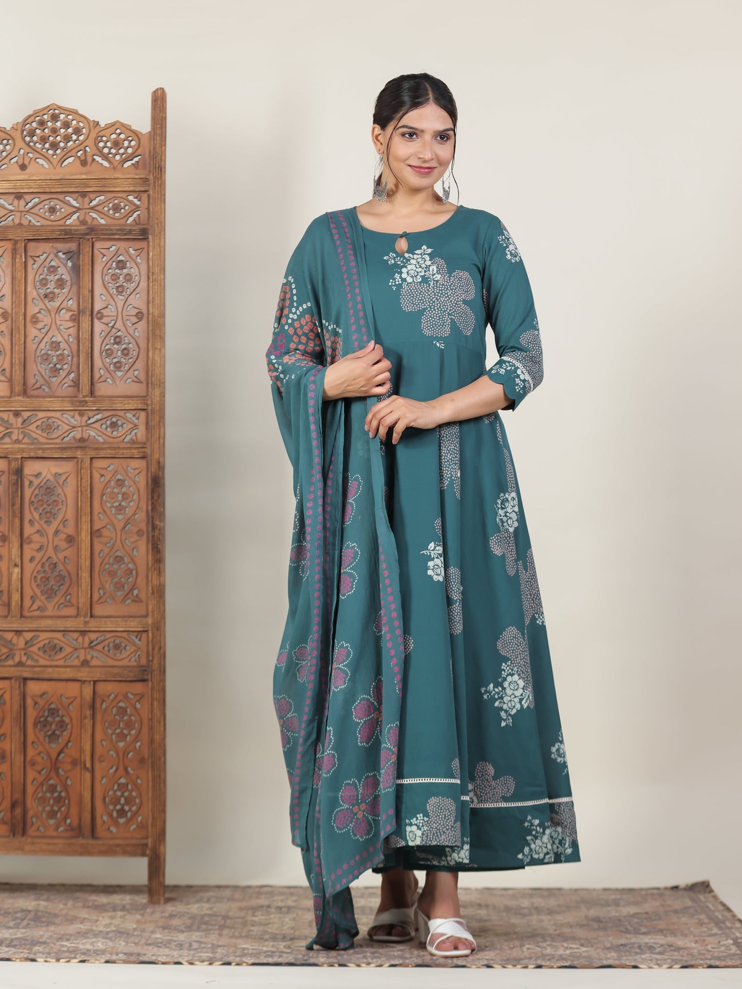 Cotton Voile Bandhani Green Dupatta