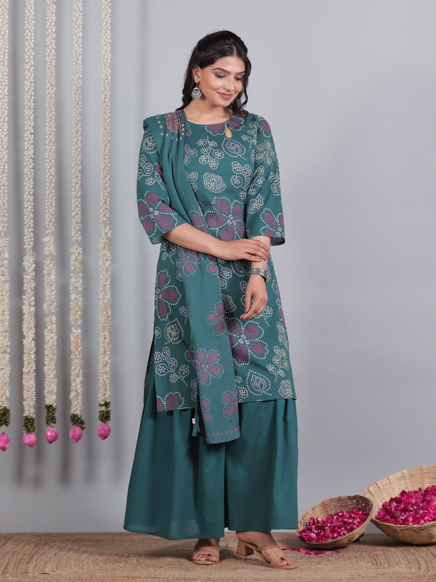 Cotton Voile Bandhani Teal Dupatta