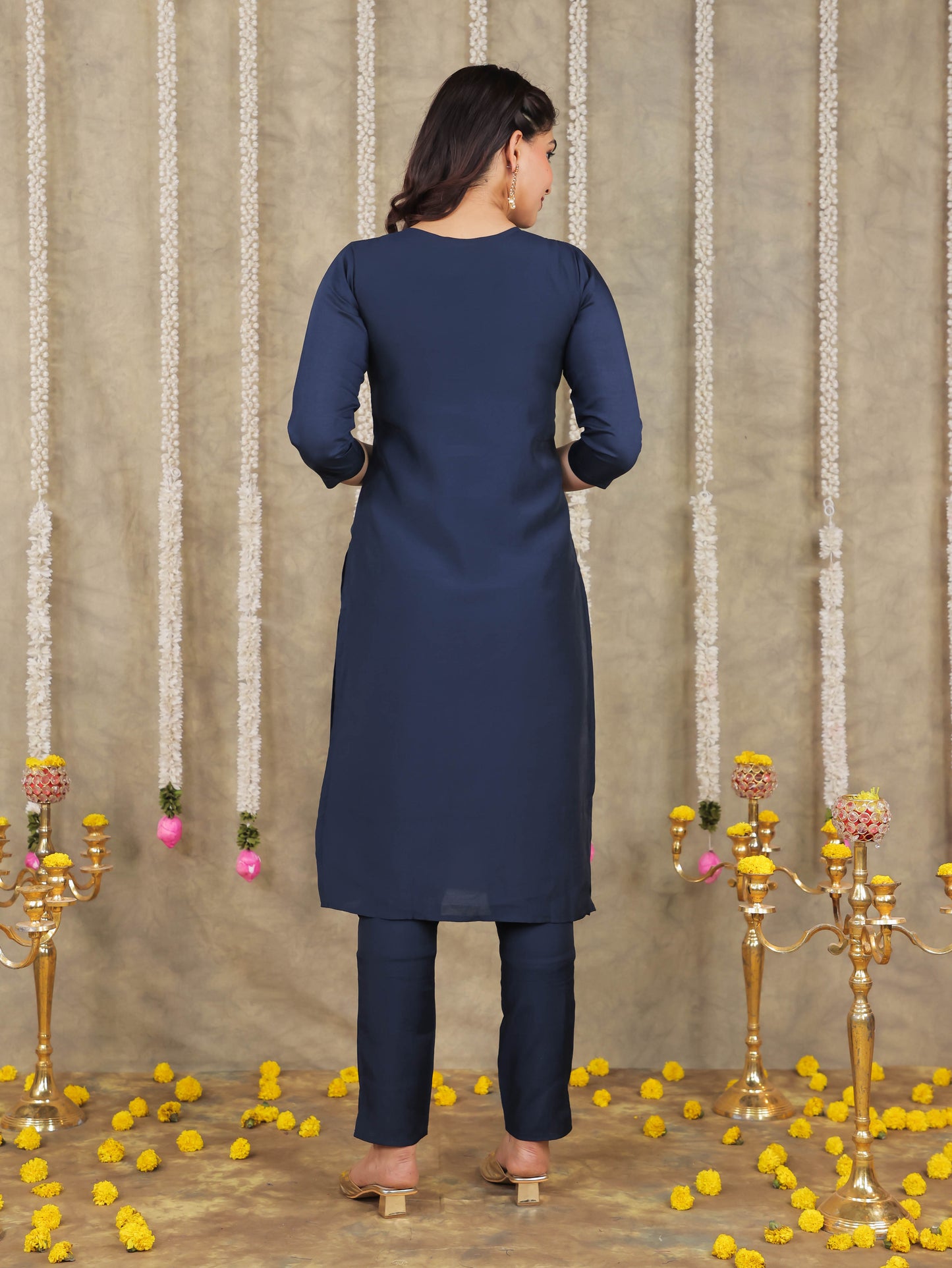 Embroidered Romen silk Solid Blue Kurta
