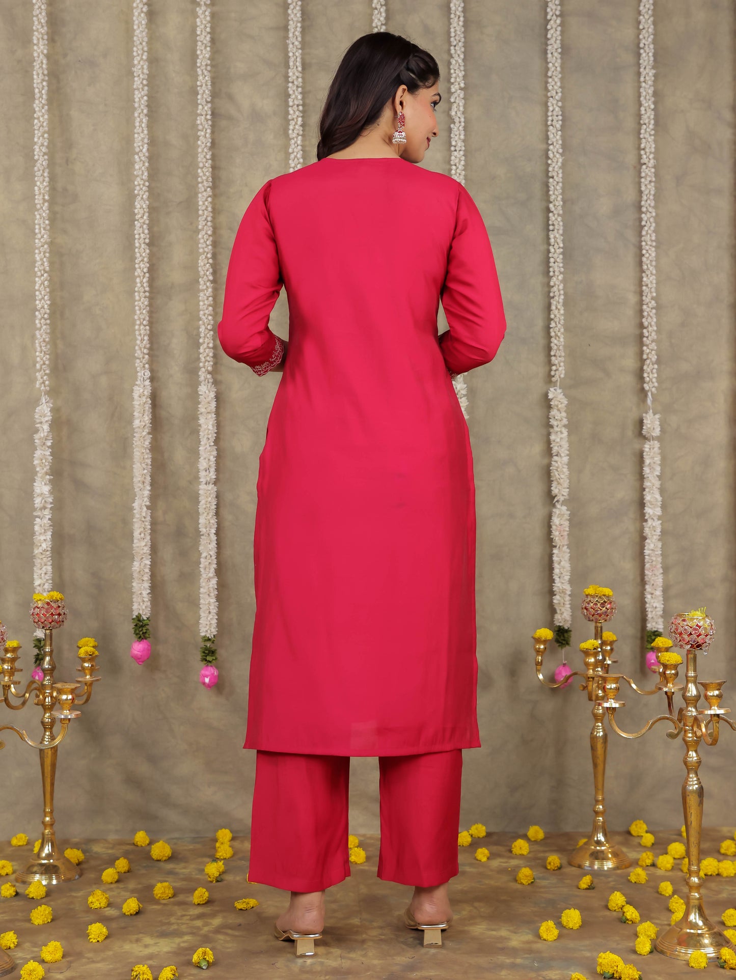 Embroidered Romen silk Solid Pink Kurta
