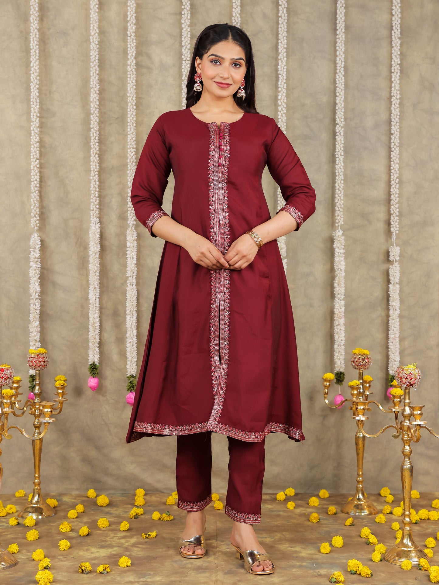 Embroidered Romen silk Solid Maroon Kurta