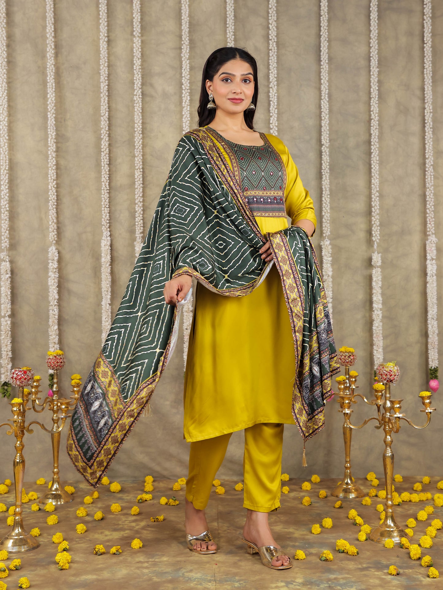 Embroidered Romen silk Solid Yellow Kurta
