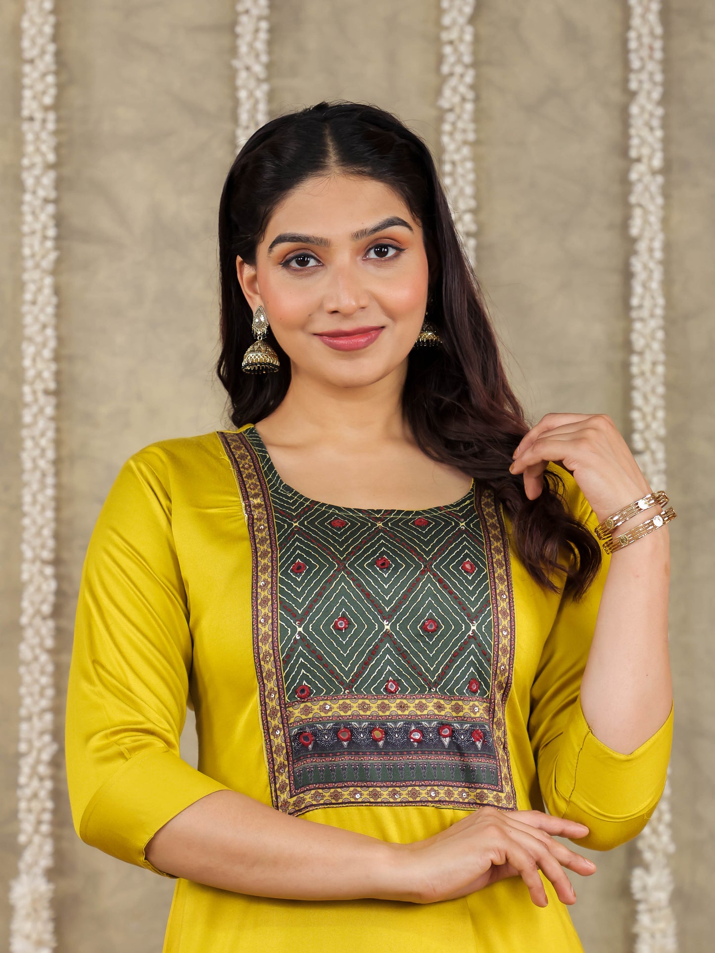 Embroidered Romen silk Solid Yellow Kurta