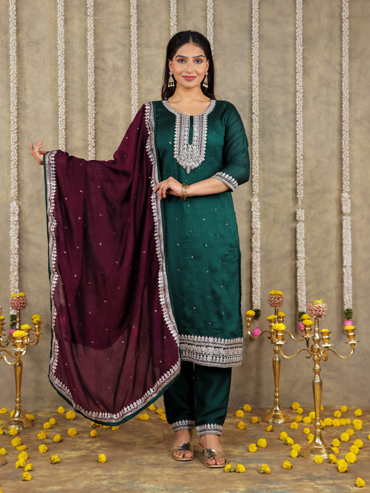 Embroidered Georgette Solid Green Kurta