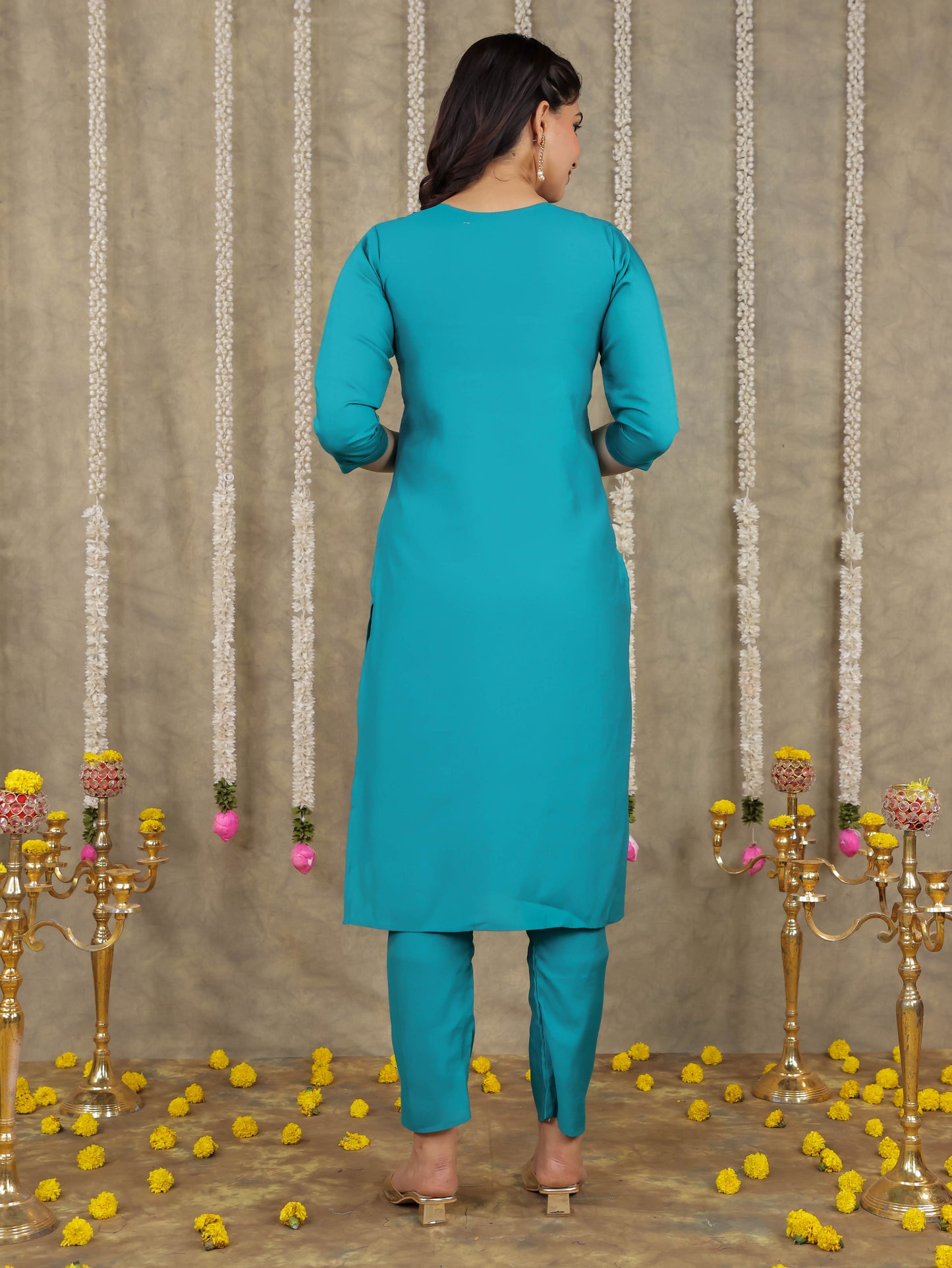 Embroidered Romen silk Solid Sea Green Kurta