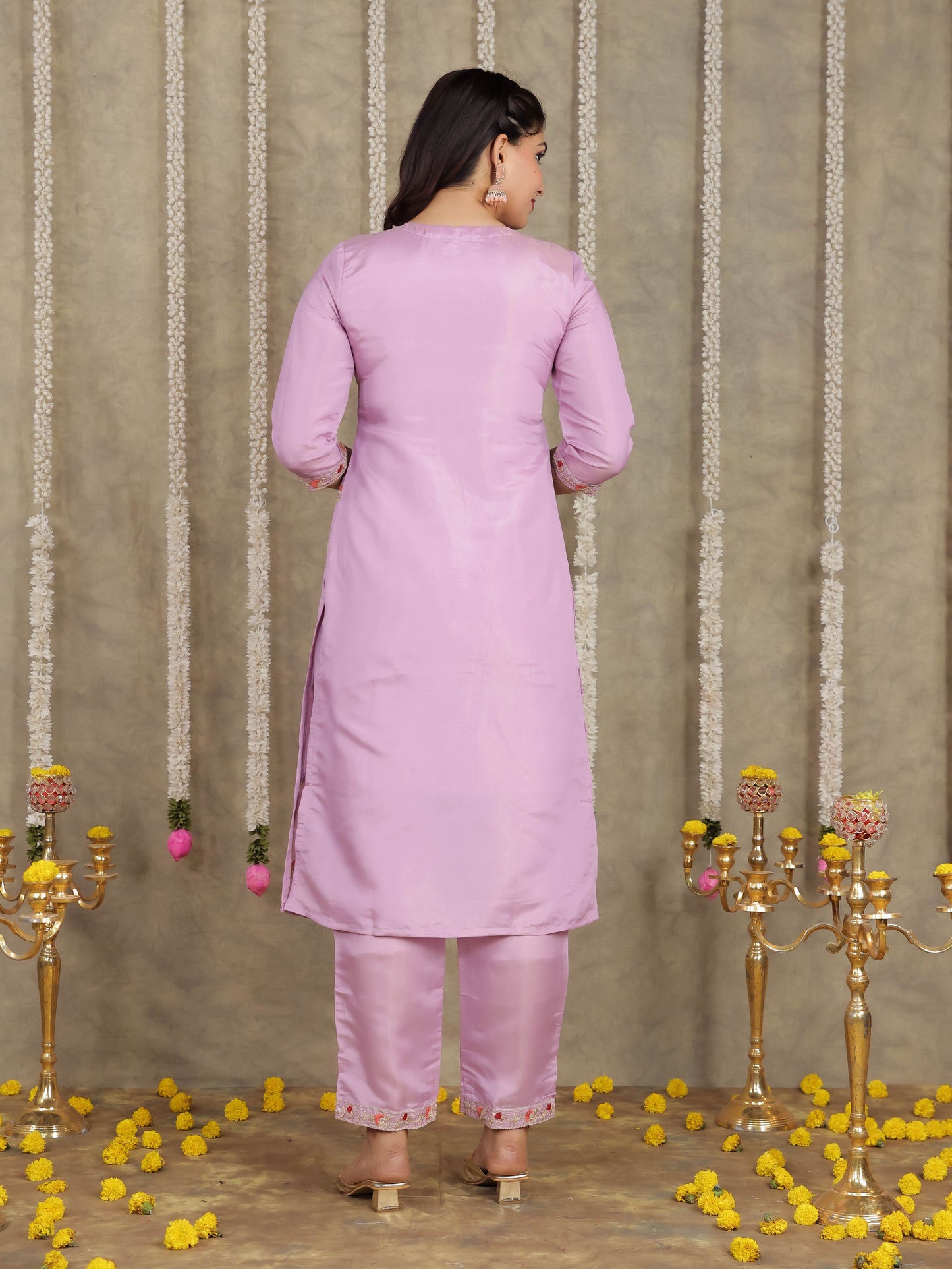 Embroidered Romen silk Solid Lavender Kurta