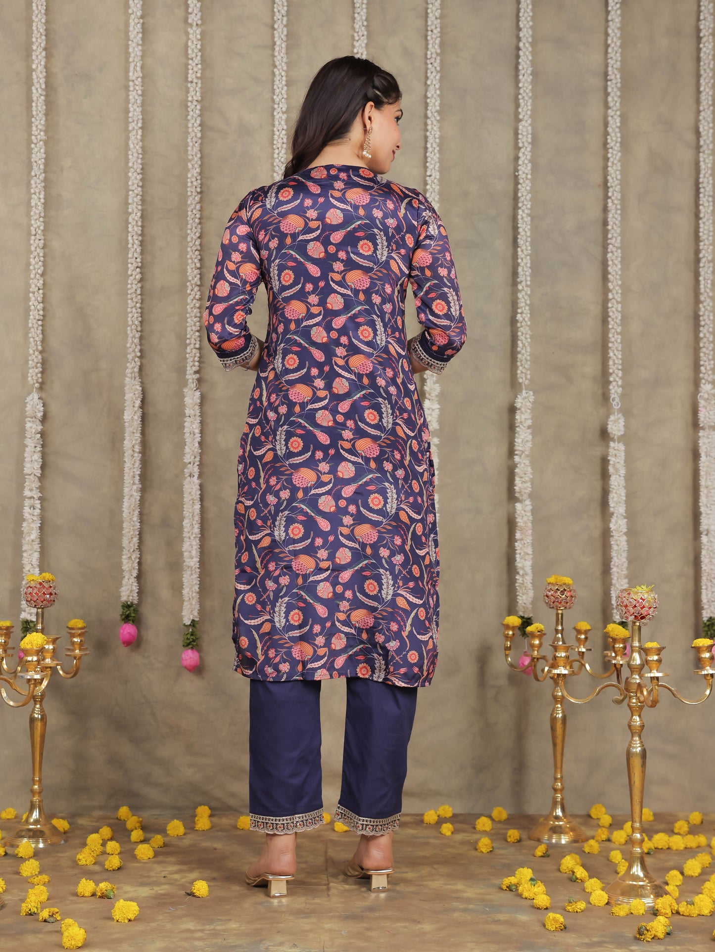 Embroidered Romen silk Floral Blue Kurta