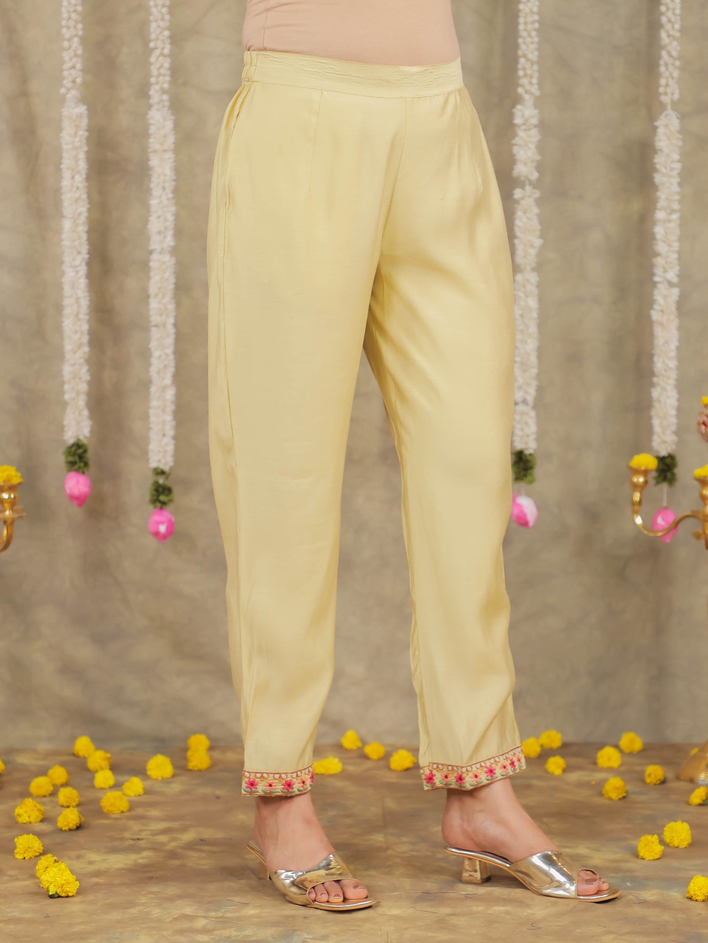Embroidered Romen silk Solid Yellow Kurta