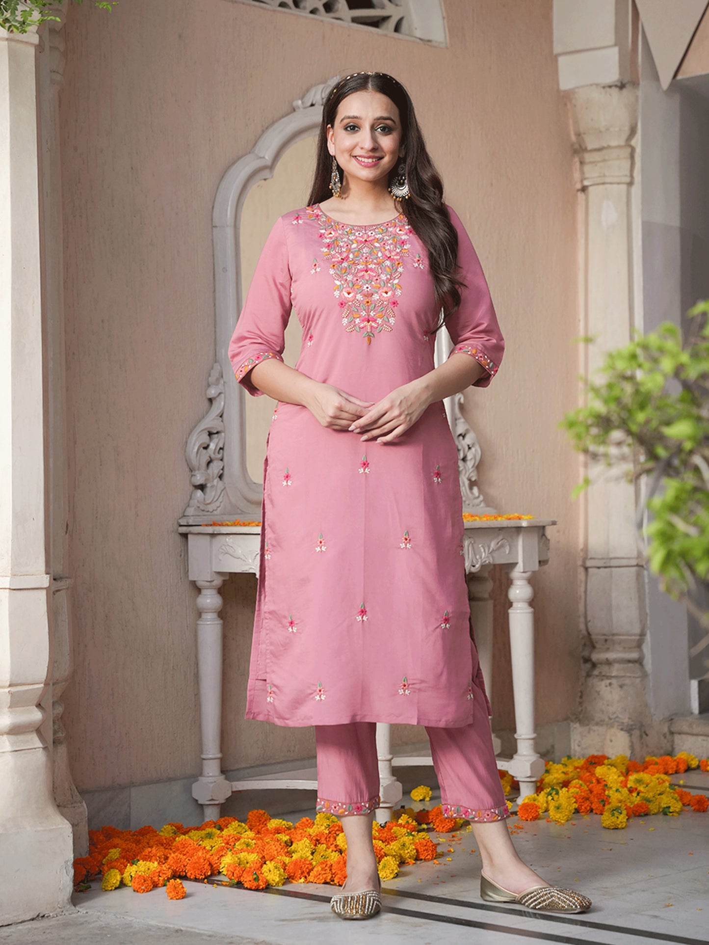 Embroidered Roman Silk Solid Pink Kurta