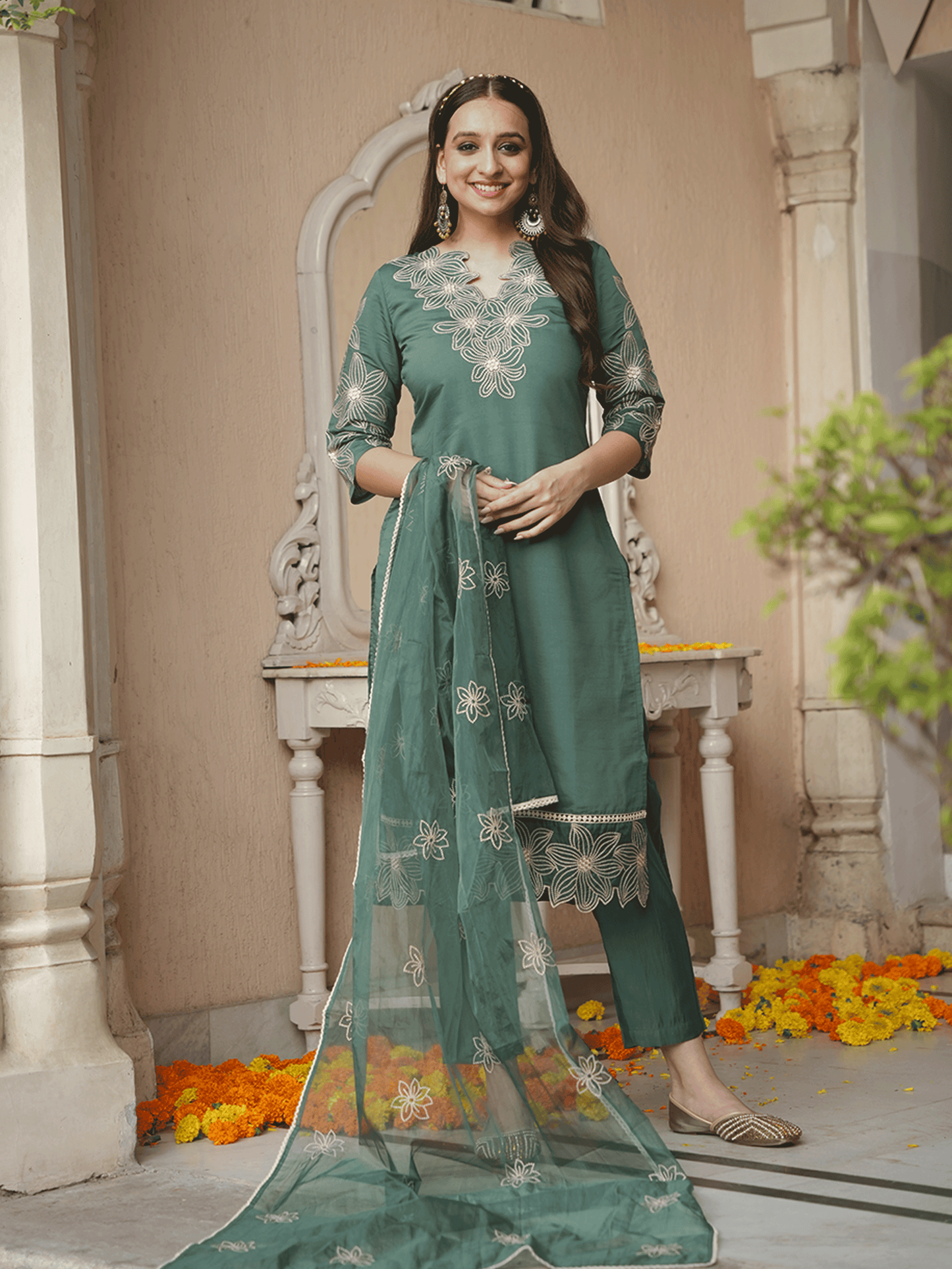 Embroidered Organza Solid Green Dupatta