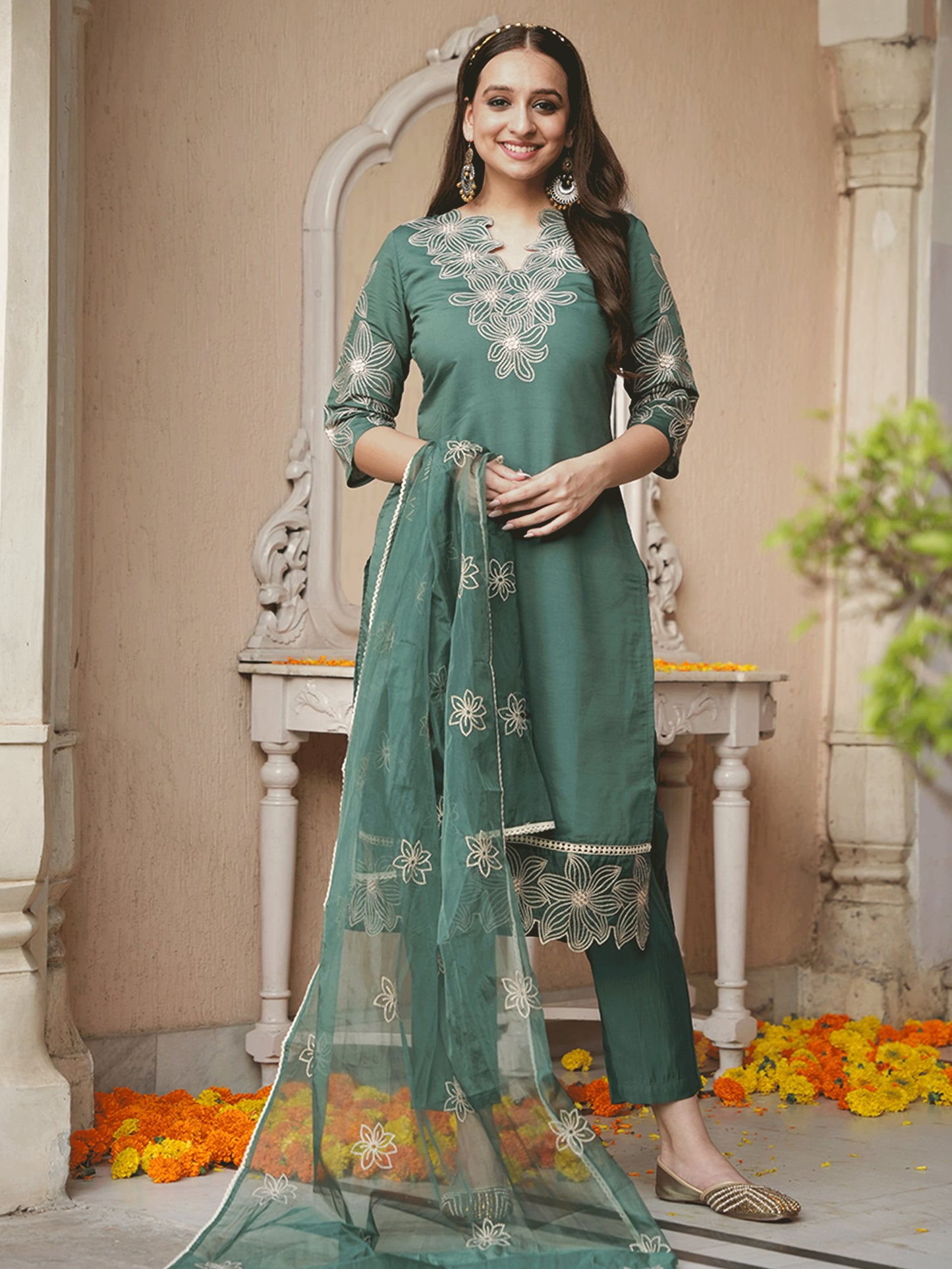 Embroidered Organza Solid Green Dupatta