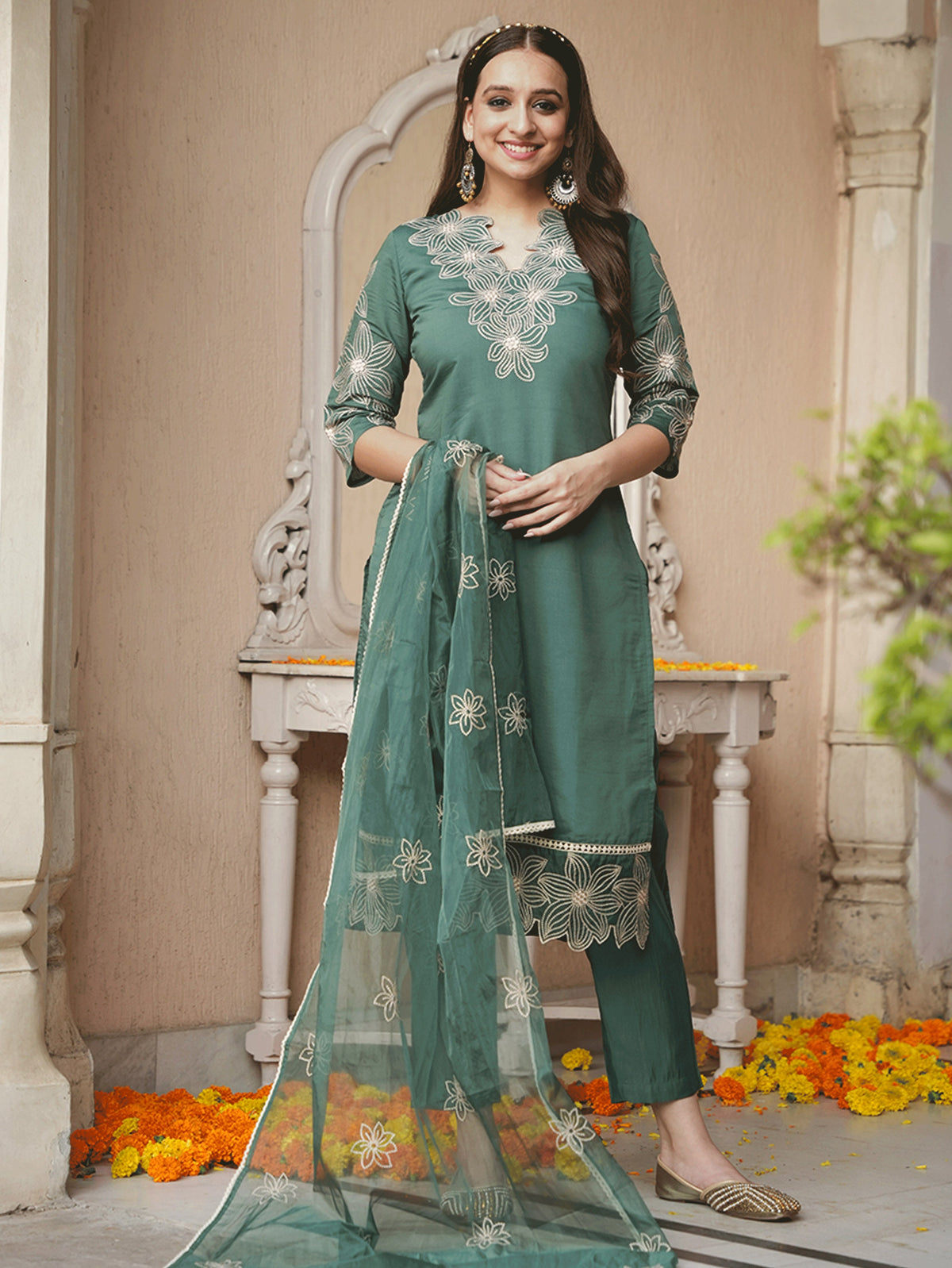 Embroidered Organza Solid Green Dupatta