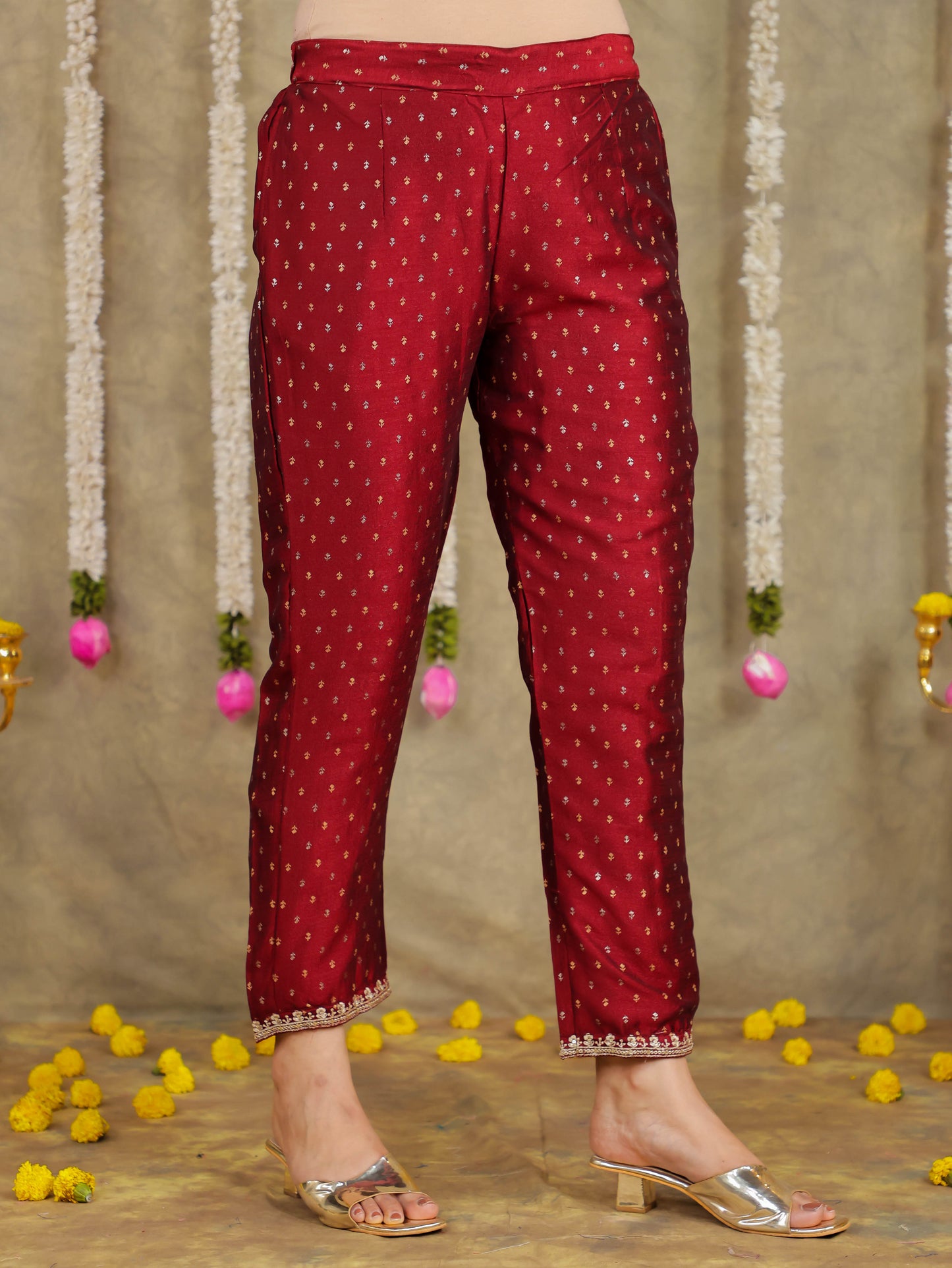 Embroidered Self Design Chanderi Solid Maroon Kurta