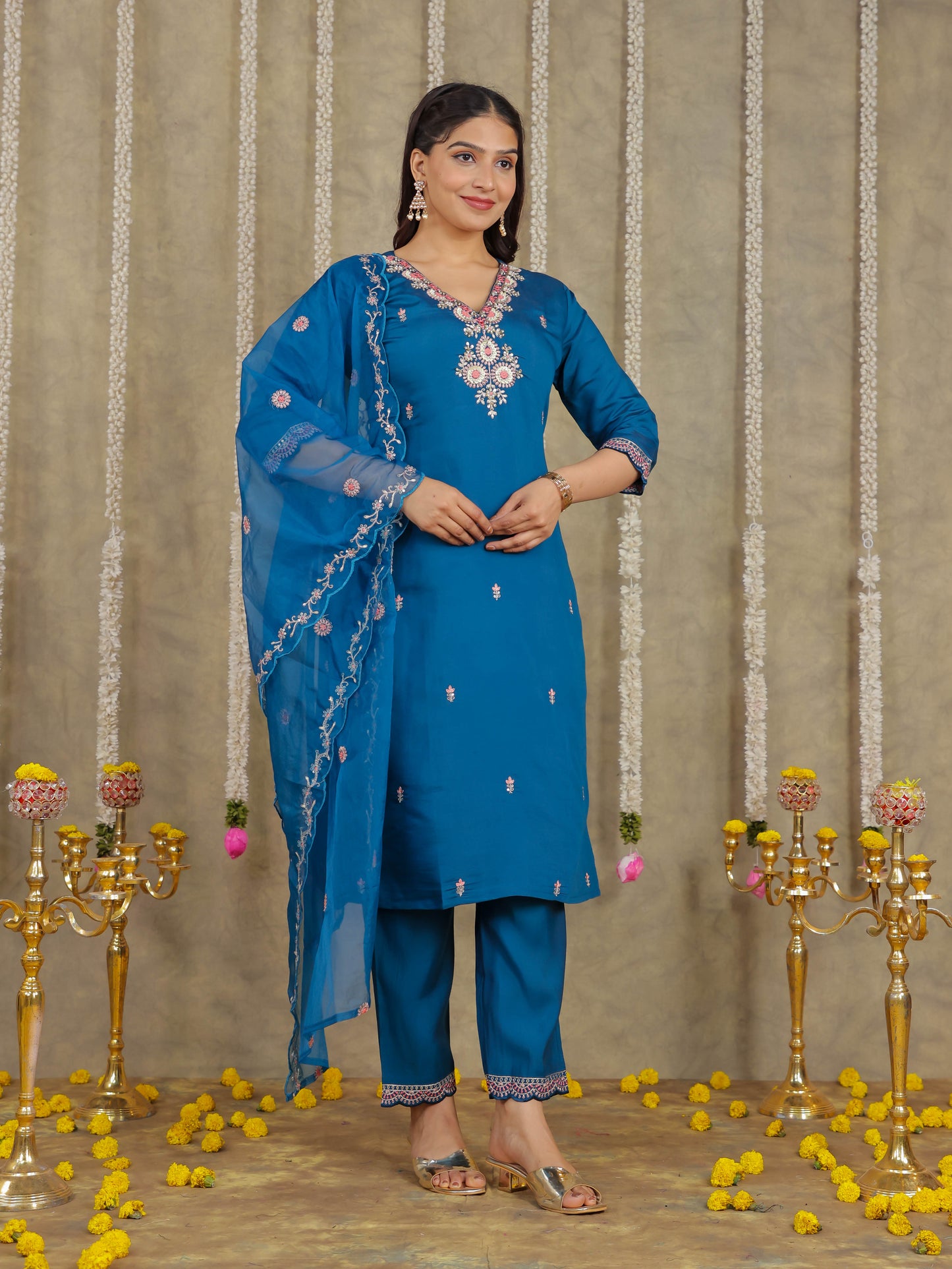 Embroidered Romen silk Solid Blue Kurta