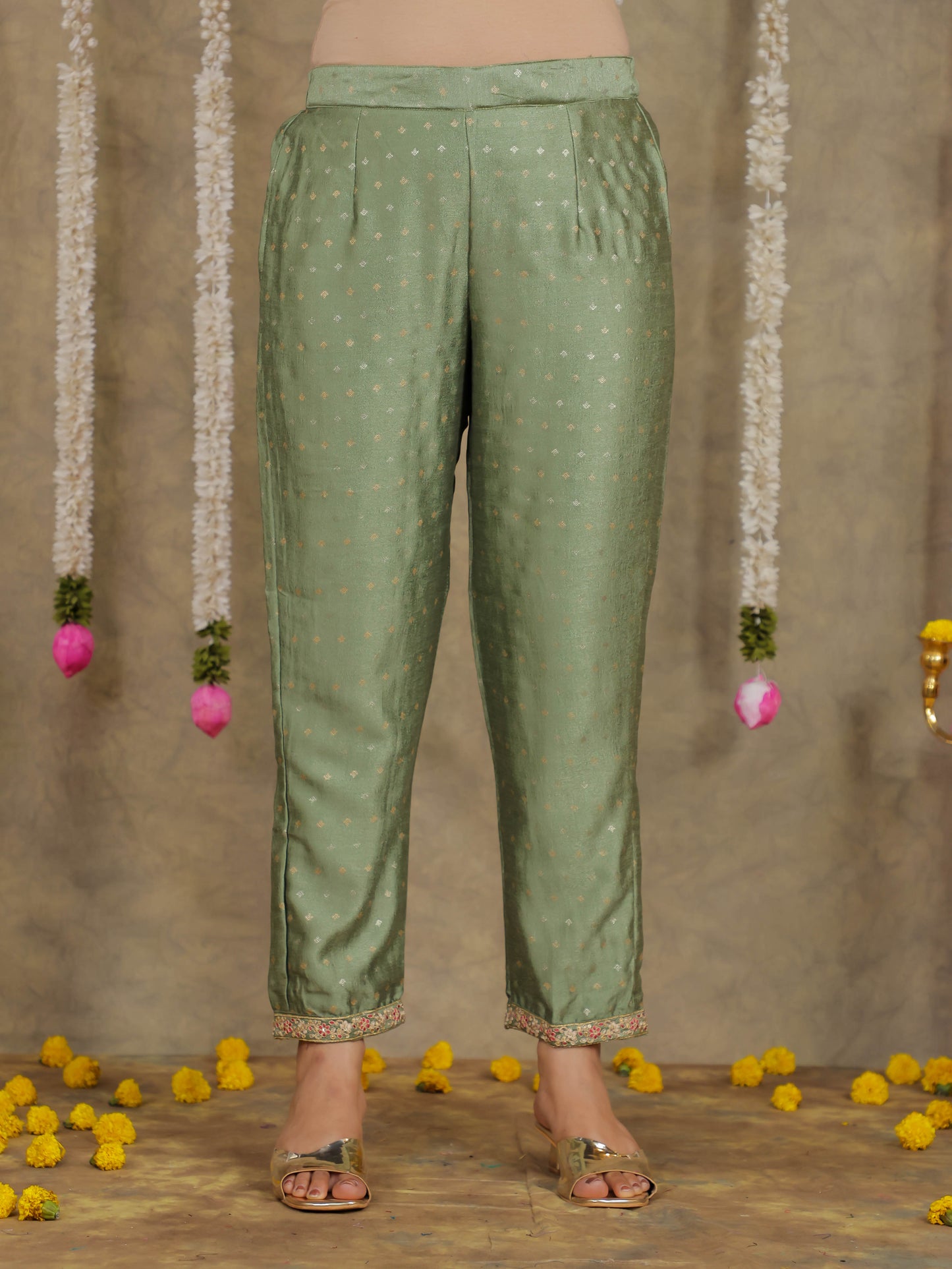 Embroidered Self Design Chanderi Solid Green Kurta
